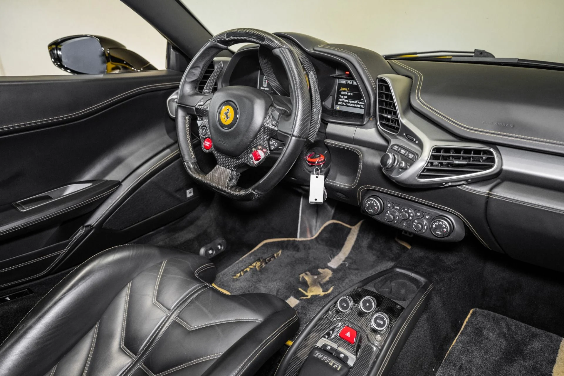 mph023_2038652633_Used_2011_Ferrari_458_Italia_1783955585_65e15dff8a