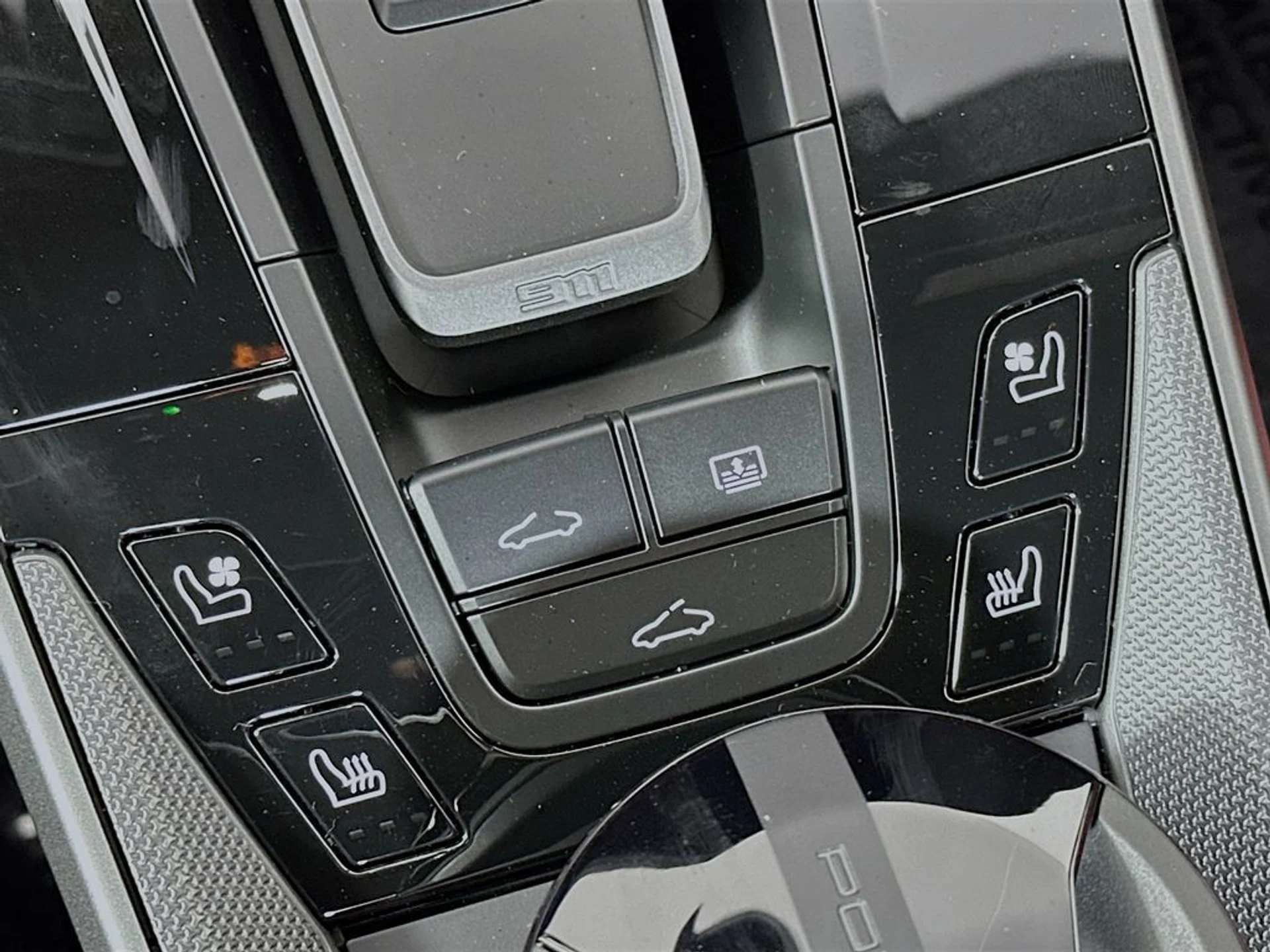 mph023_2041861390_0da07c4b6efb381e95d09adfd468904fx_7e7c57dfde