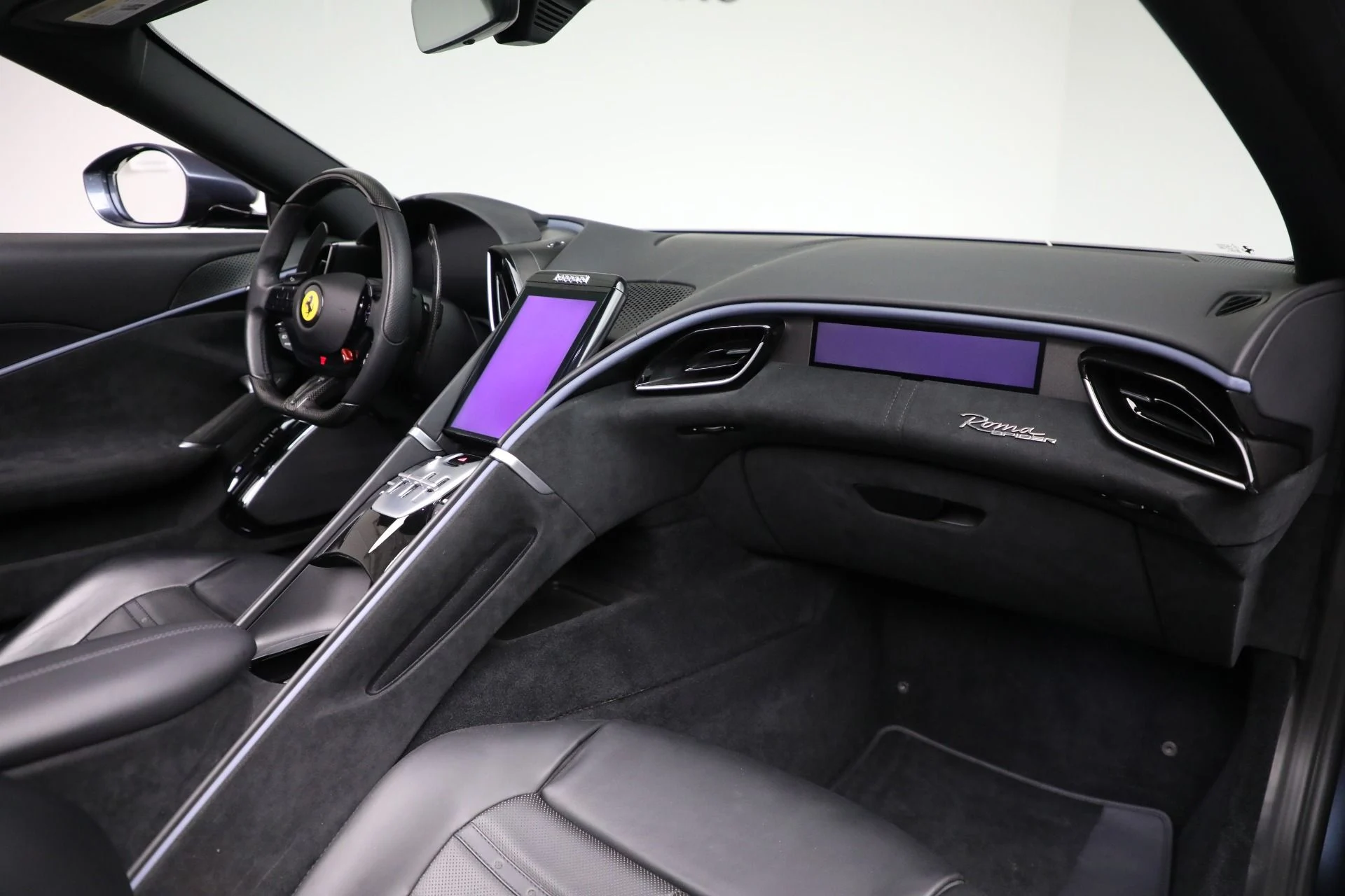 mph023_2043617514_Used_2024_Ferrari_Roma_Spider_8f833aa8c1