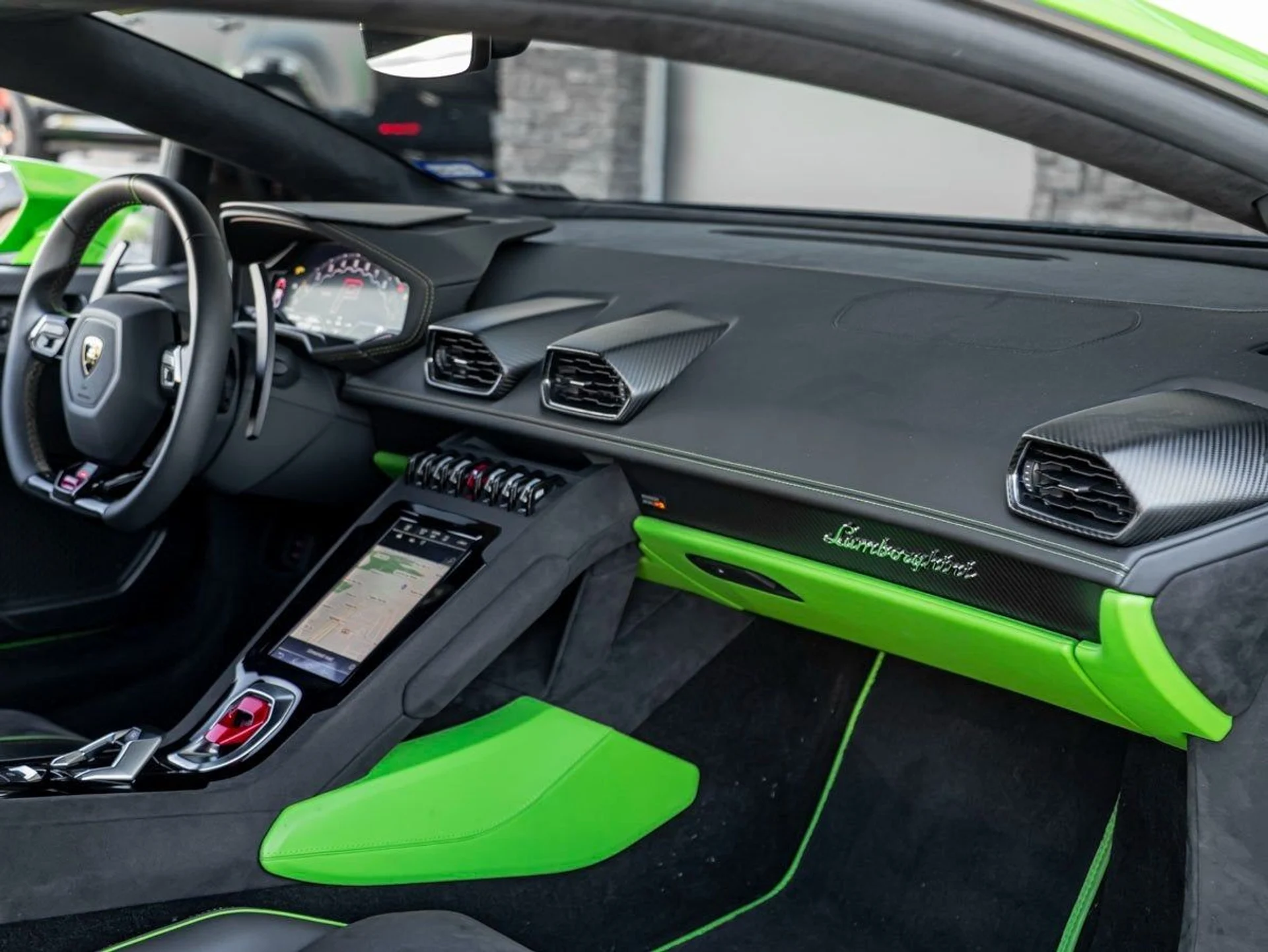 mph023_2043702518_24_979da4501c