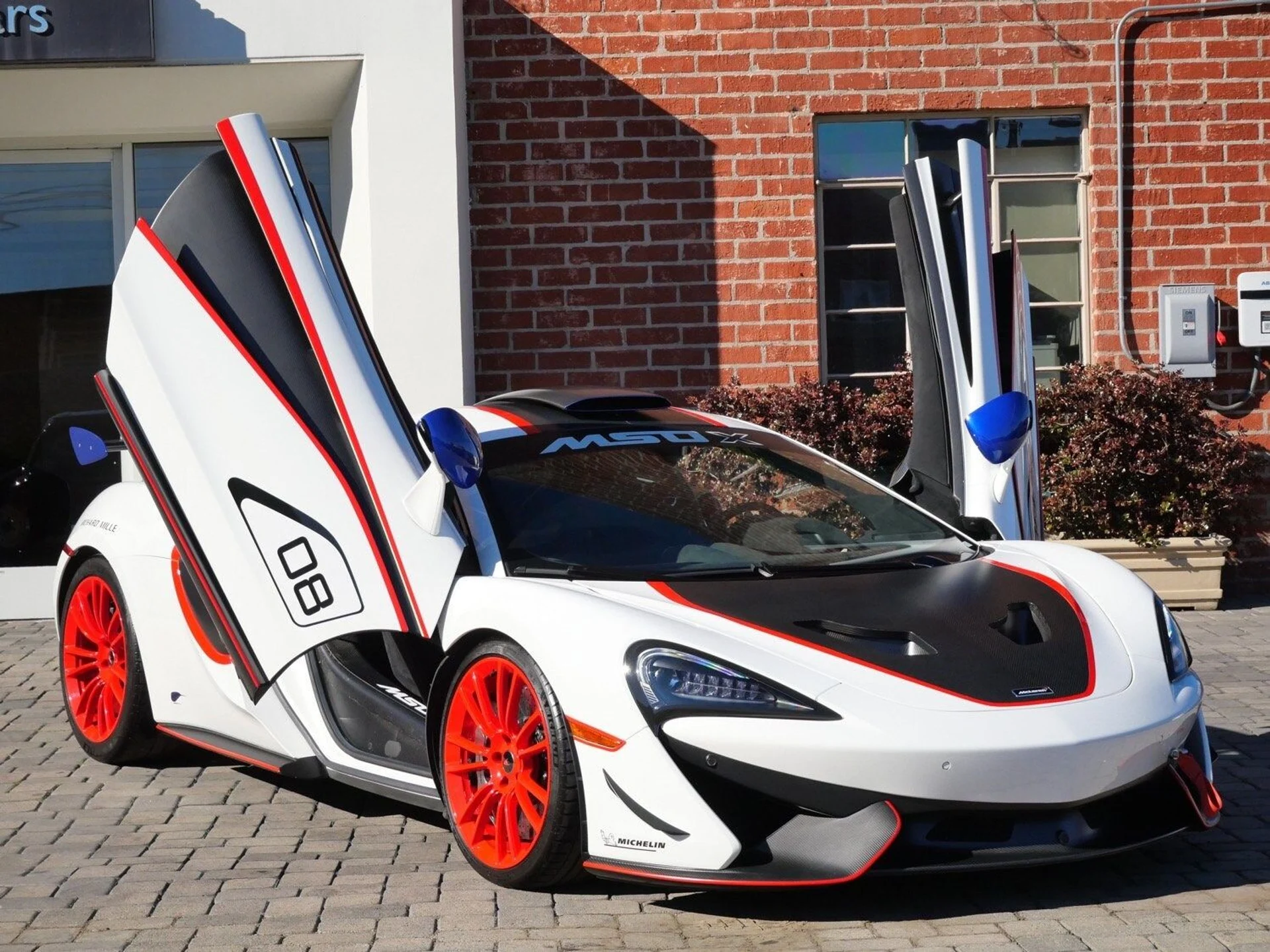 mph023_2044140698_629cb72b462f5952afd0c12f58c6f64cx_11ffaba6db