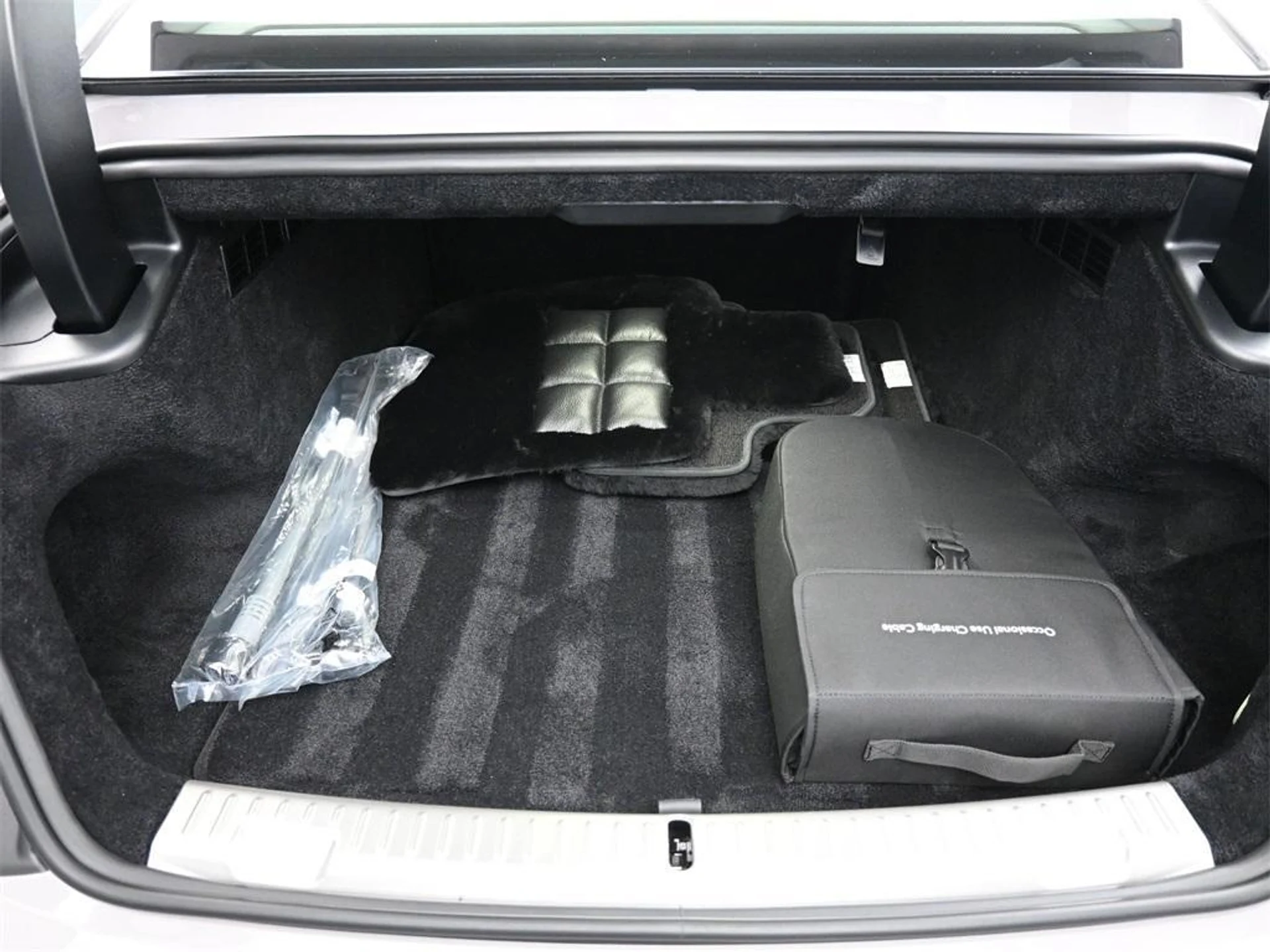 mph023_2046445838_z6v_T_Xt_O_Lw_NY_Lw_Y_Cj_Xois_N_Ro9v_Q_78d29b8ddb