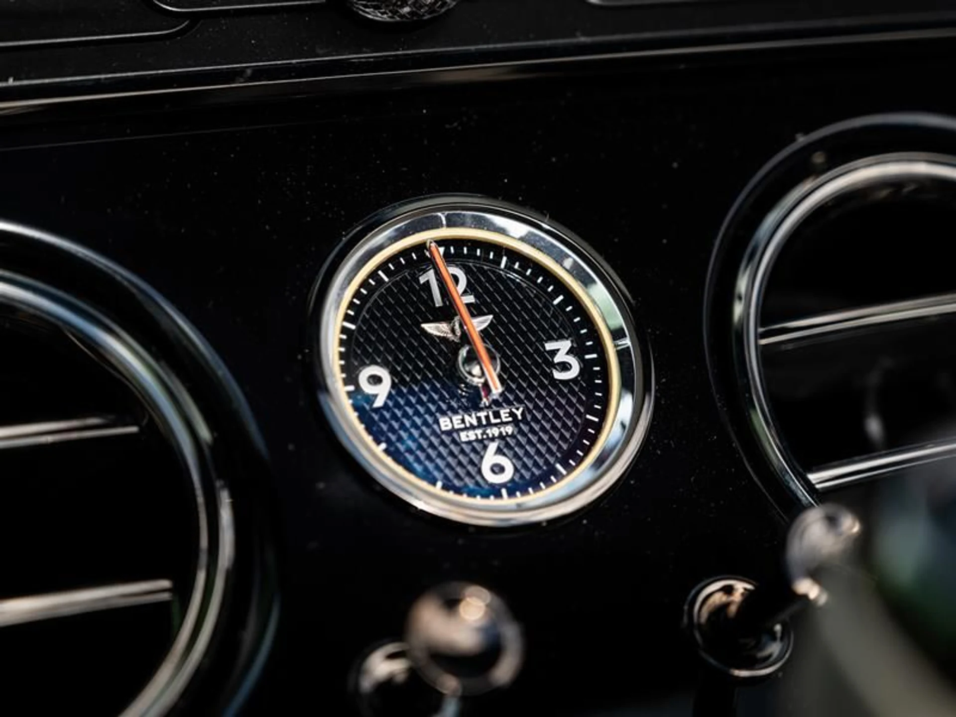 mph023_2049965724_vv3mto3w_3024b853fc