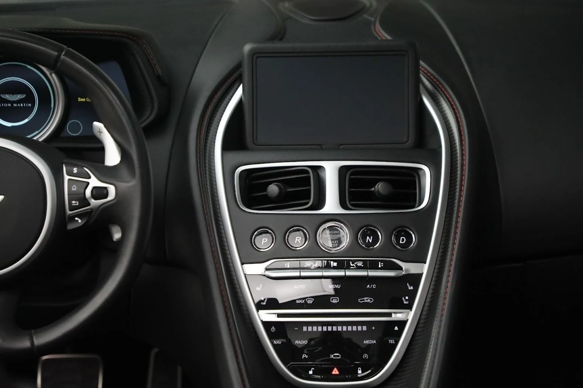 mph023_2055319487_Used_2020_Aston_Martin_DB_11_Volante_Convertible_1682724491_32e30139ce