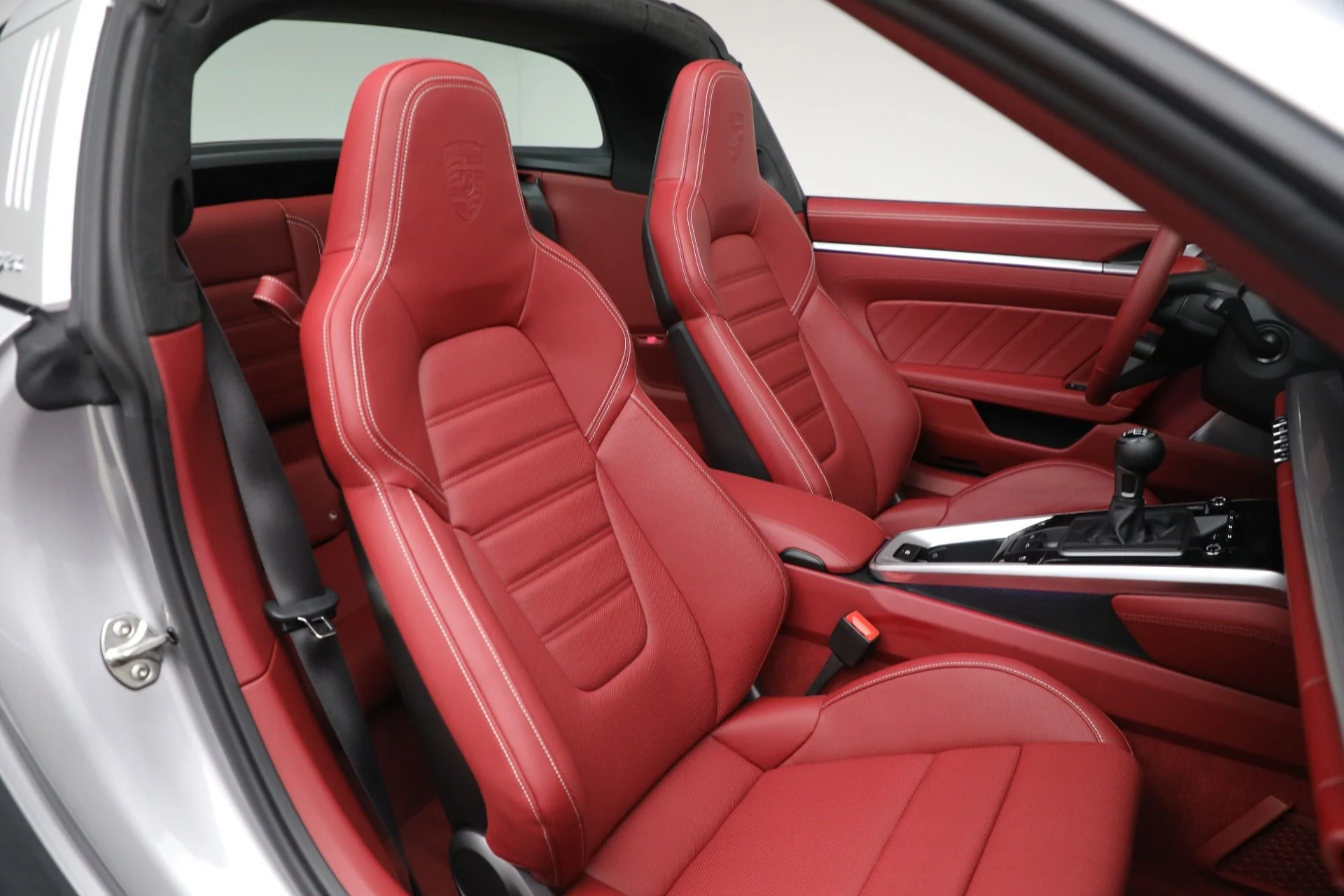 mph023_2063923228_Used_2024_Porsche_911_Targa_4_S_1fd73945d7