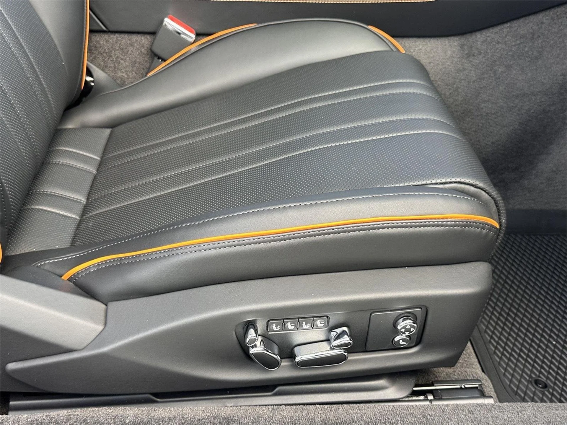 mph023_2064043642_26d0566fb58223db6d5ffc48e5c950c4_ff3c923365