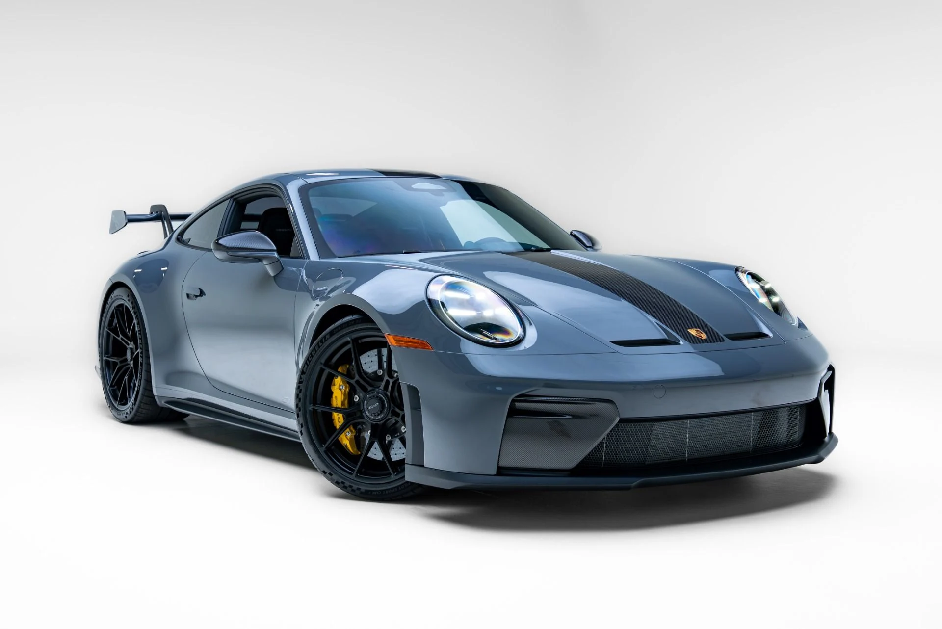 mph023_2071081412_Used_2026_Porsche_911_GT_3_1778704995_9a77c5641f