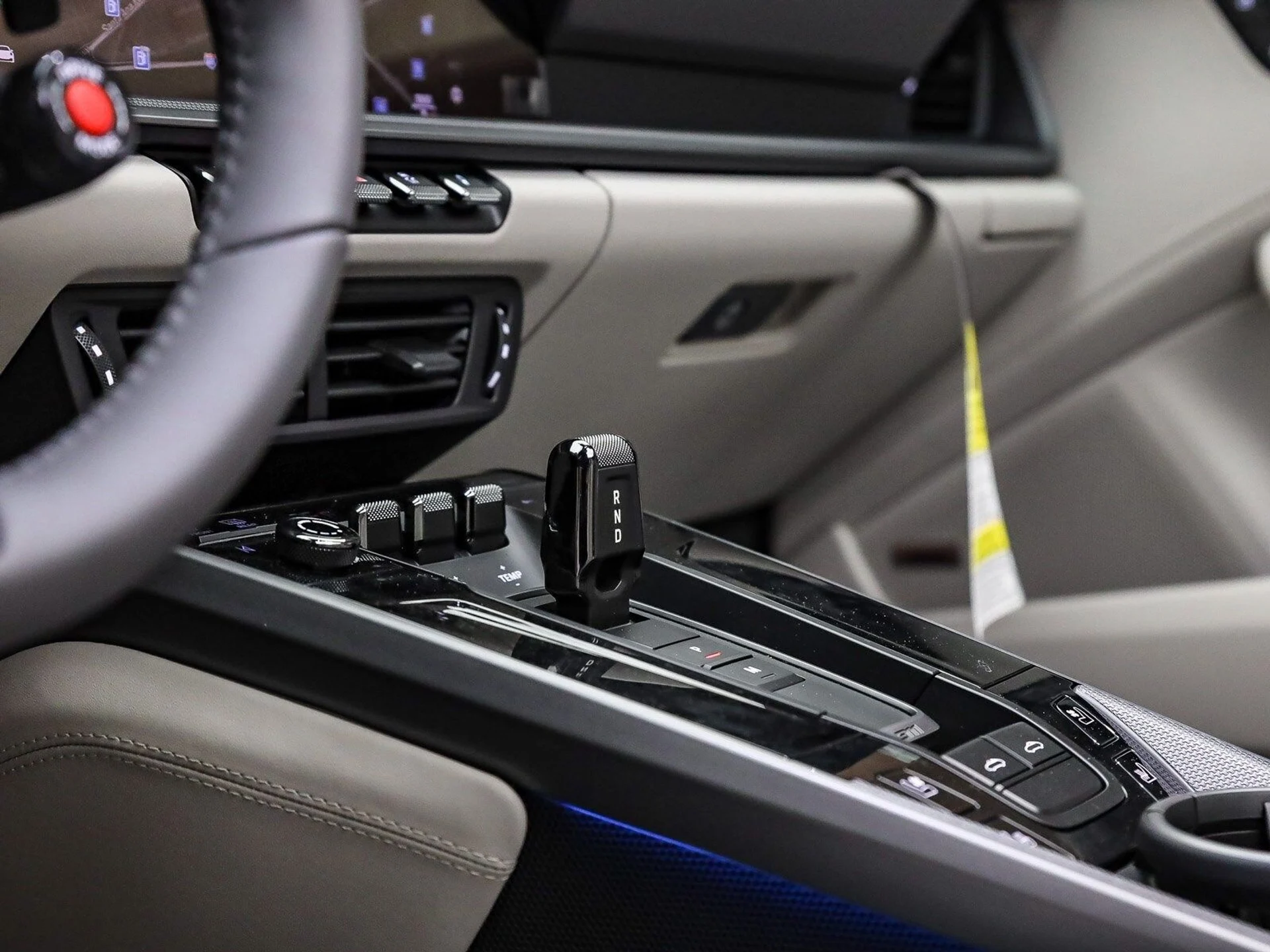 mph023_2075463783_6a5ee823e0daf665c87e836eacd9f757x_21b8befc9b