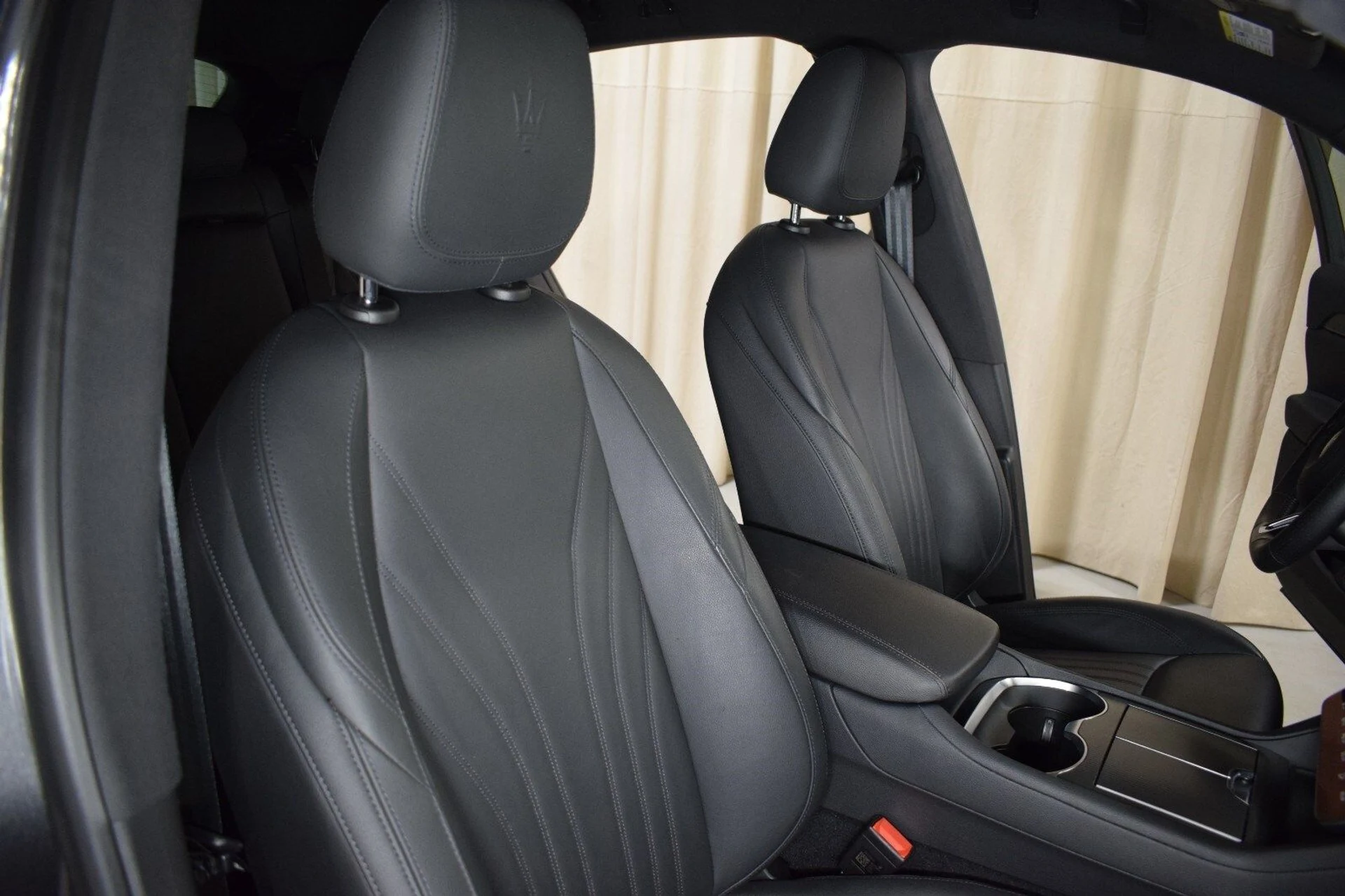 mph023_2079505576_928dce70590f159b001a64ffc42d9355x_77348933e5