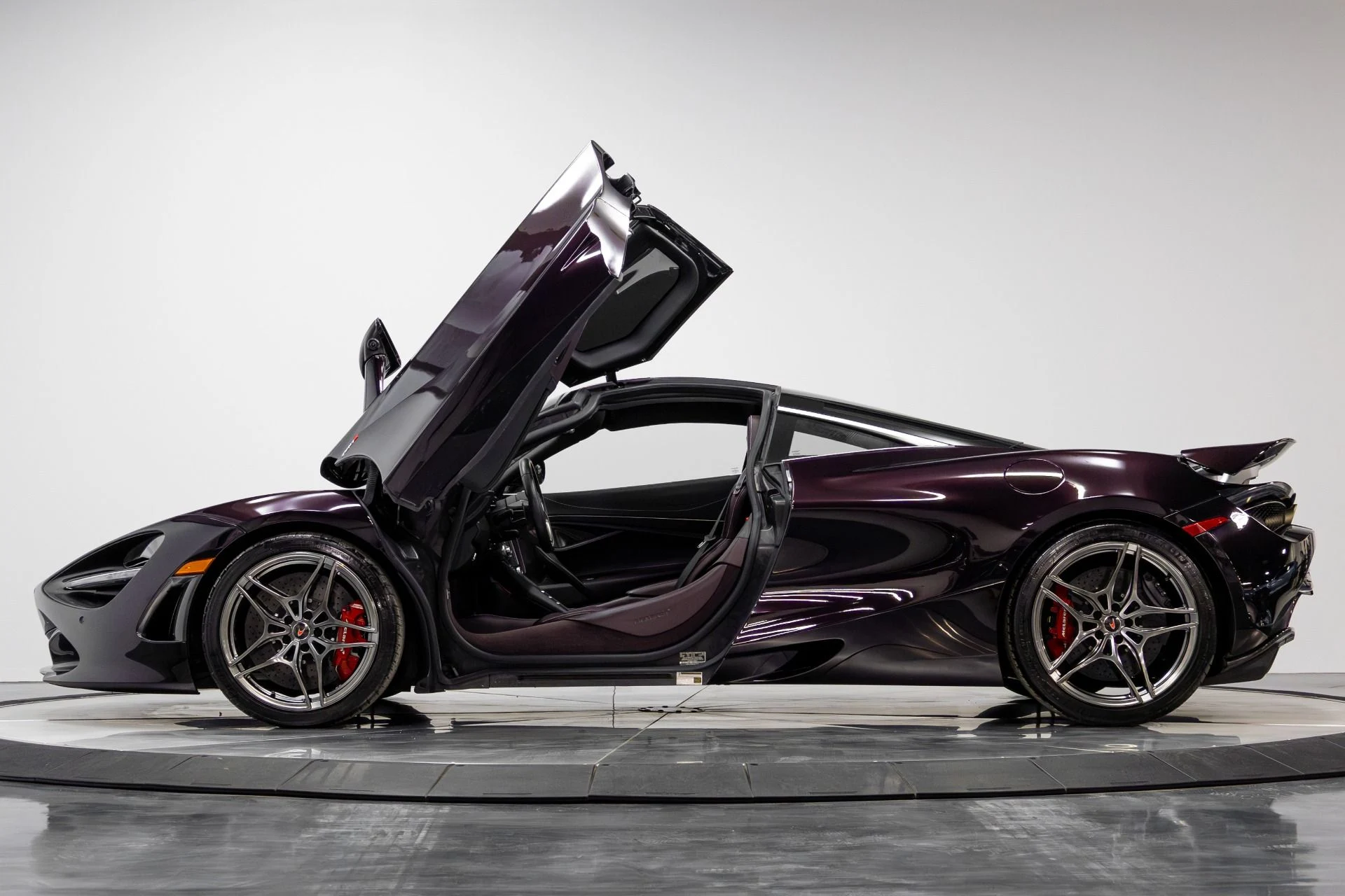 mph023_208533706_Used_2018_Mc_Laren_720_S_1772589485_295feb3eda