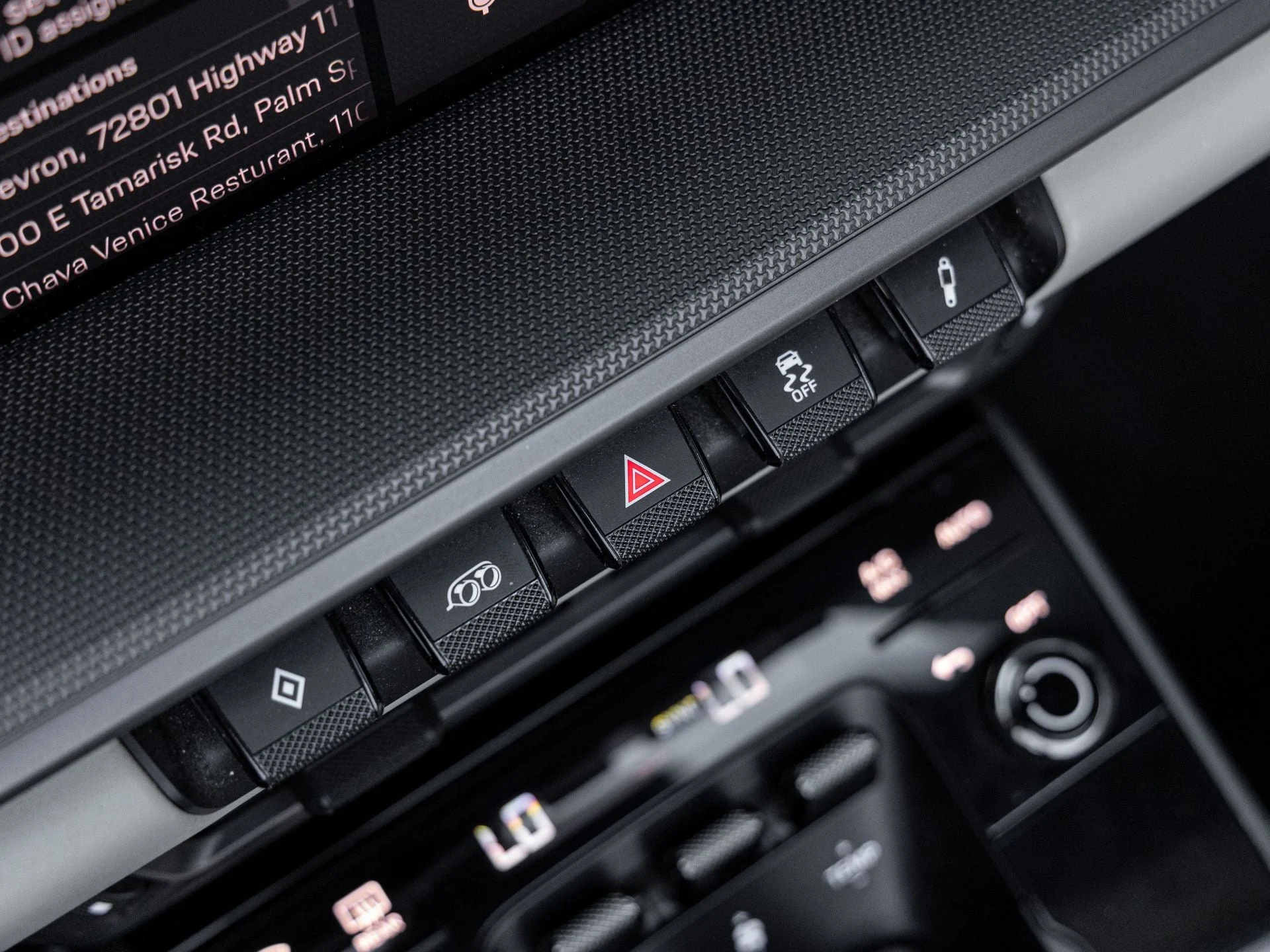 mph023_2087428286_24_210be233d3