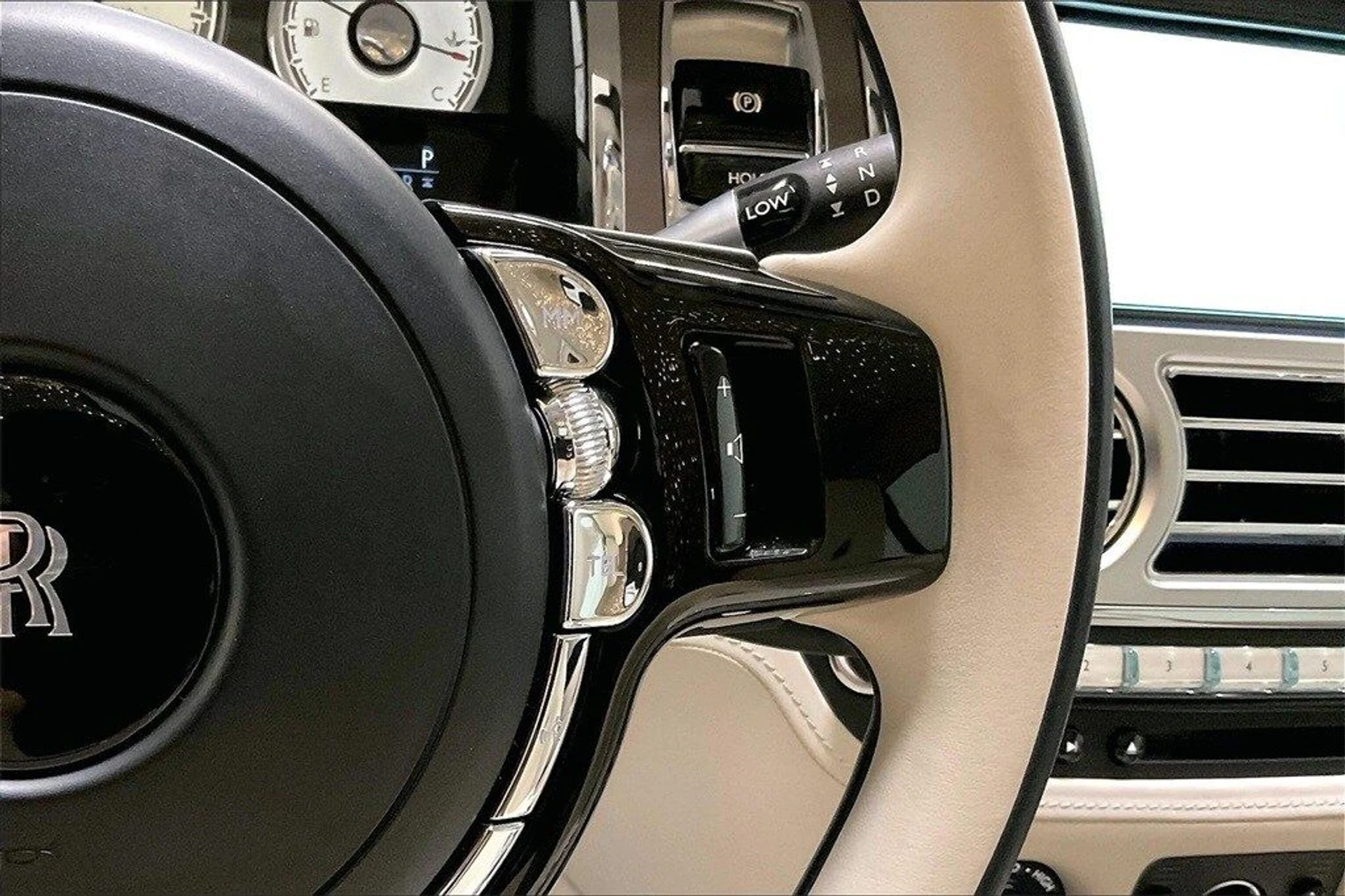 mph023_2088870470_9cd466f8490eca8f7483fb1441d1ebdax_718e8d3bcd