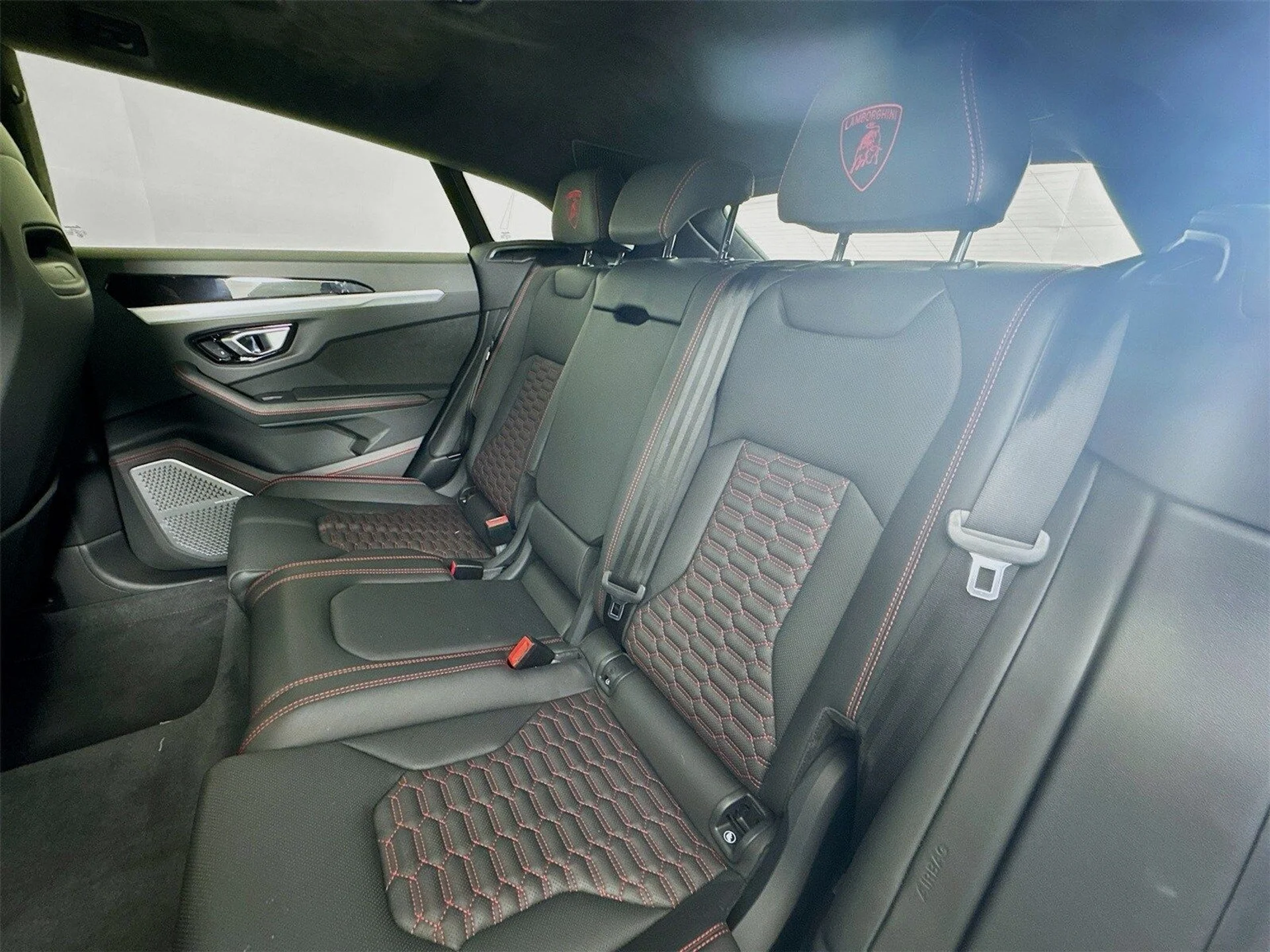 mph023_209028949_f72eee9db97b2994e075a9264b030f1ax_32d22437eb