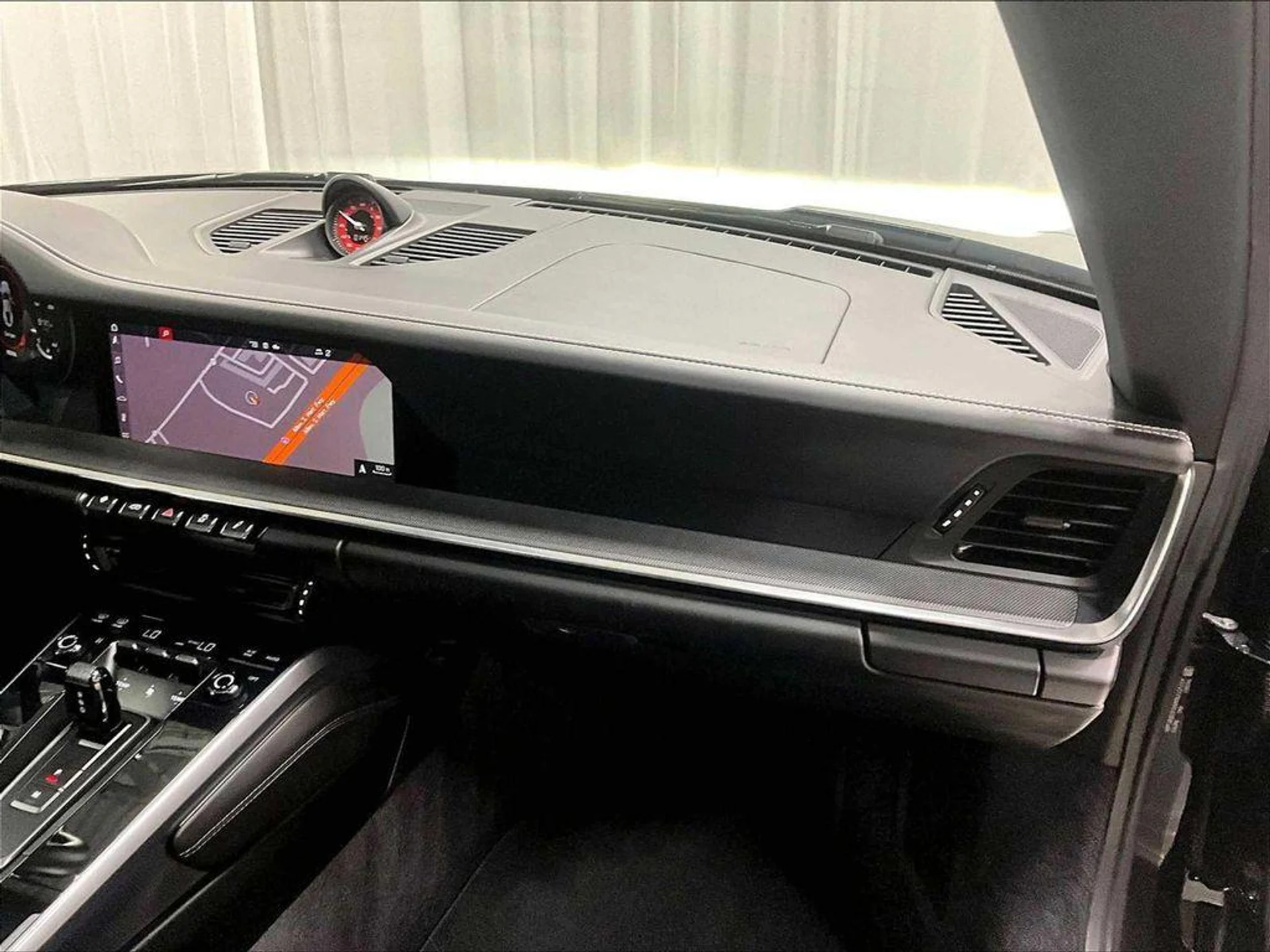 mph023_2092555330_Rh0ns_Cz_O2_Er0vc_I_Nxj_Xz_T2_W_Cy_FE_e3c337d804