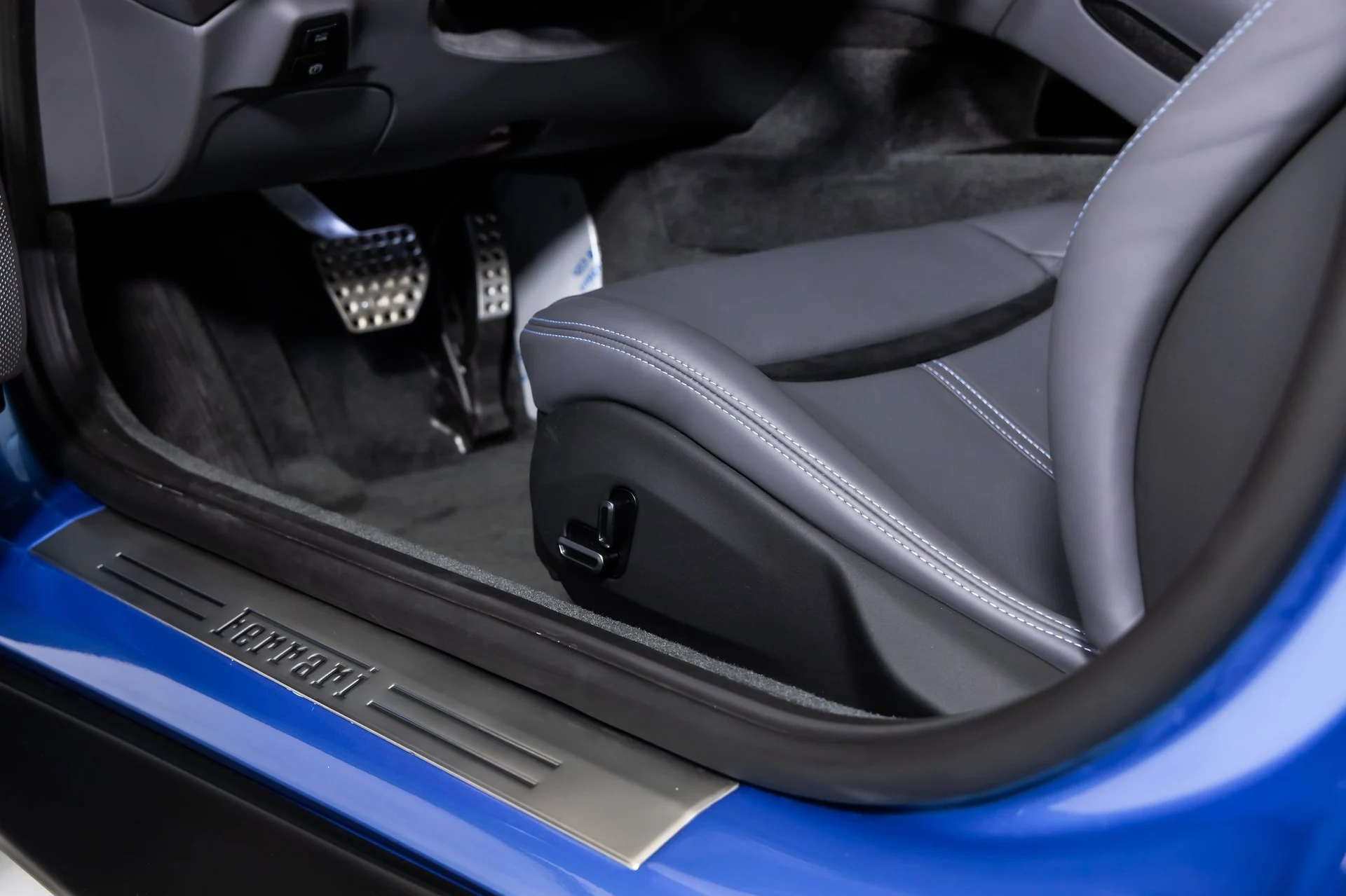 mph023_2092978470_45364f5a3292474db3582ef54caac4a3_33b64b7a17