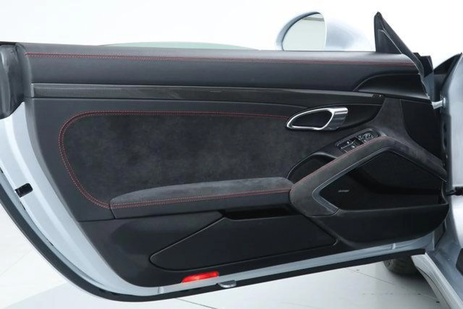 mph023_209762759_z7_K_Rw_DN_Ru_DQ_7_Vq4b77q_RUIEFIGA_f0cf626781