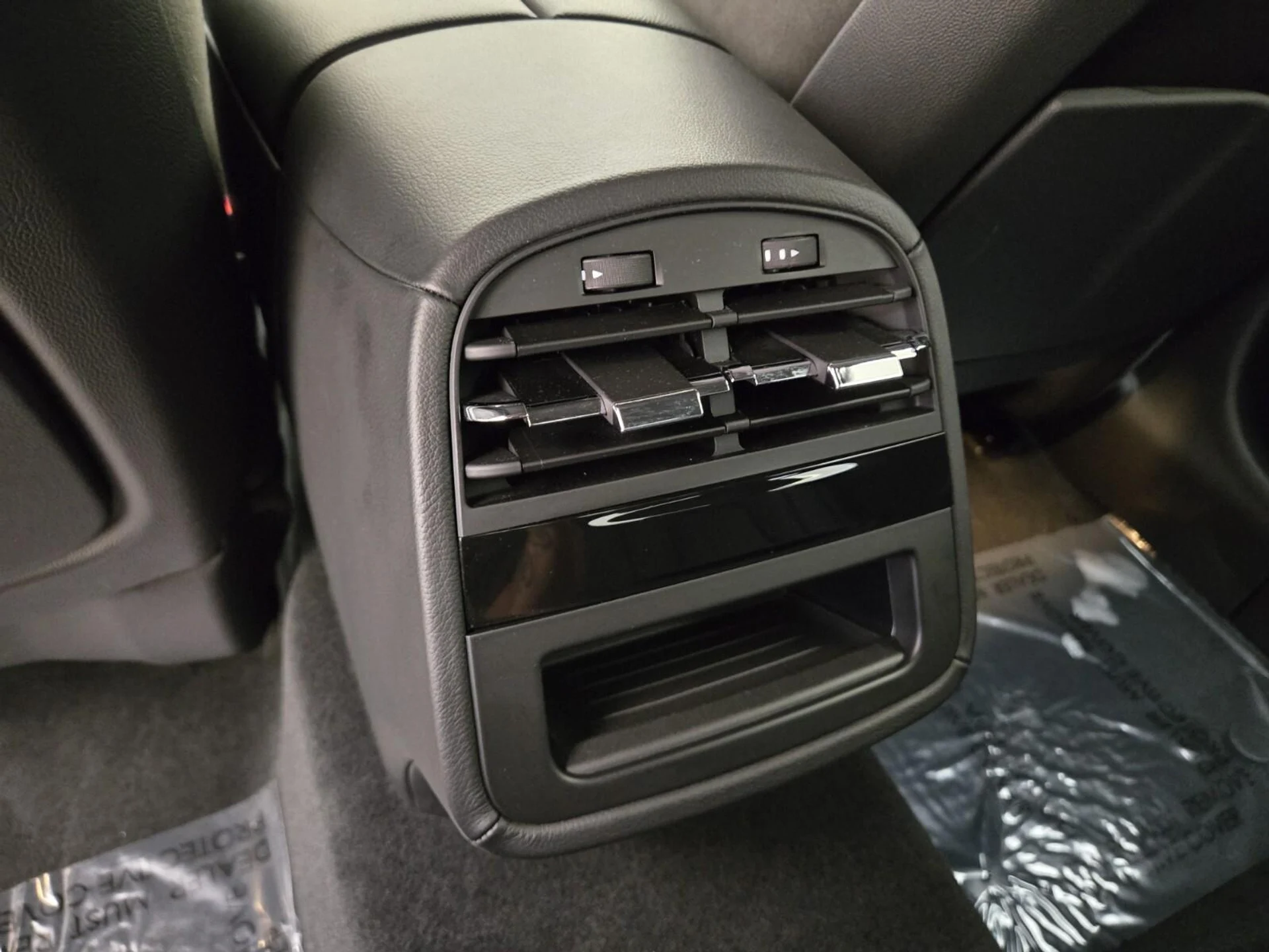 mph023_2103288239_Used_2023_Maserati_Quattroporte_GT_1777355977_db273f77ff