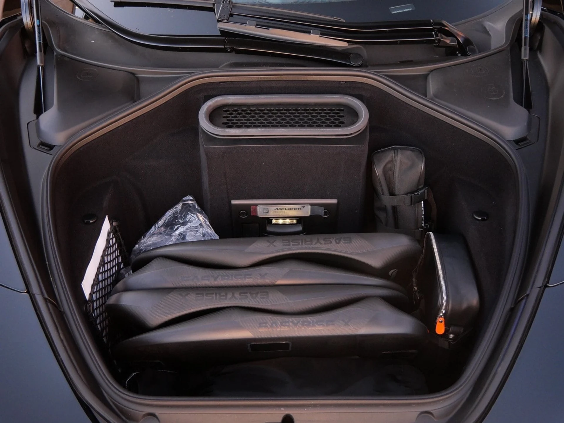 mph023_2103446438_389ecf1c71a068c4cde4255187405e05x_acedba170c