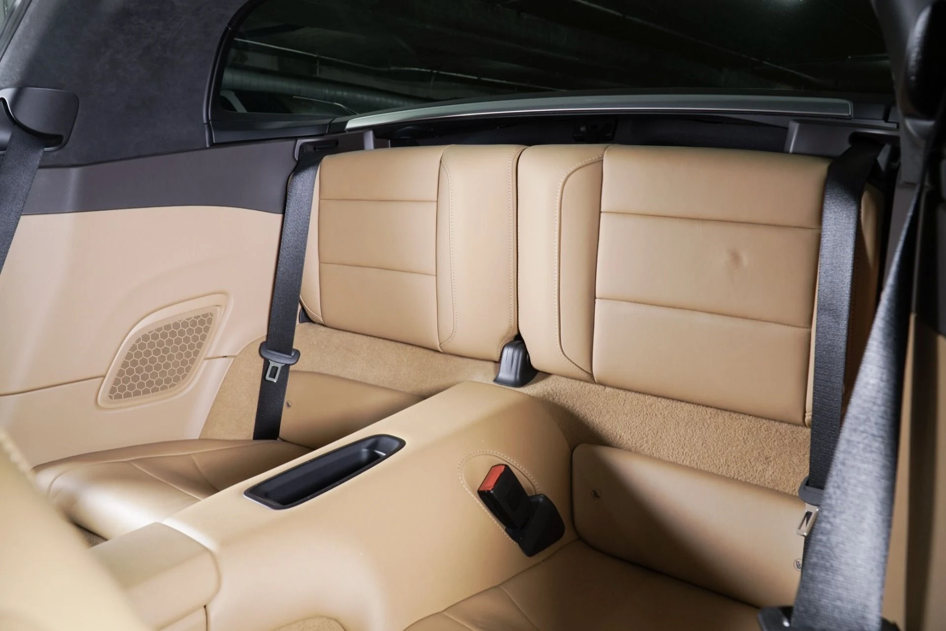 mph023_2107902349_Used_2016_Porsche_911_Targa_4_S_1764361768_b4ff677b9a