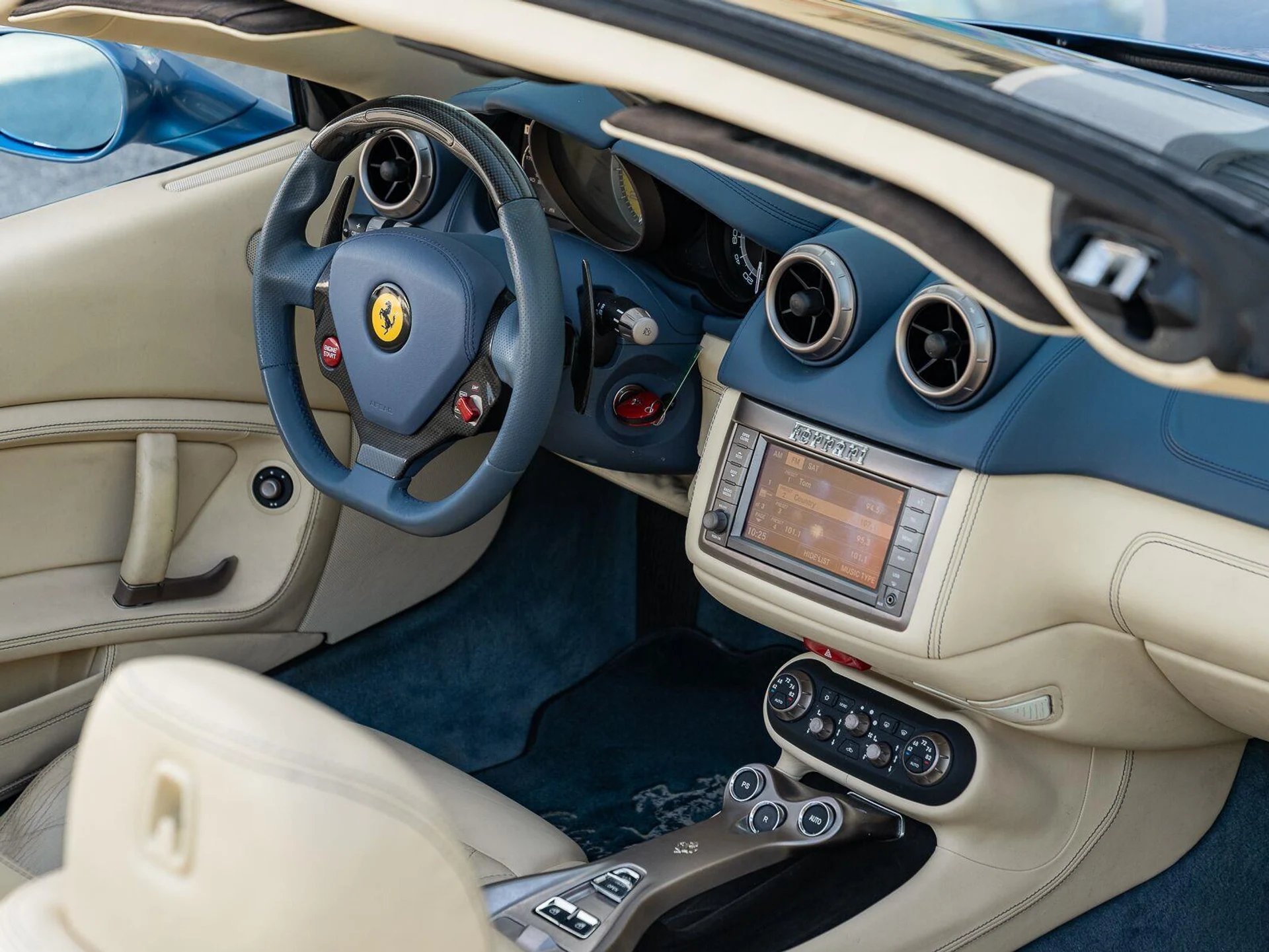 mph023_2110669529_Used_2010_Ferrari_California_1793131311_b7a3fc9597