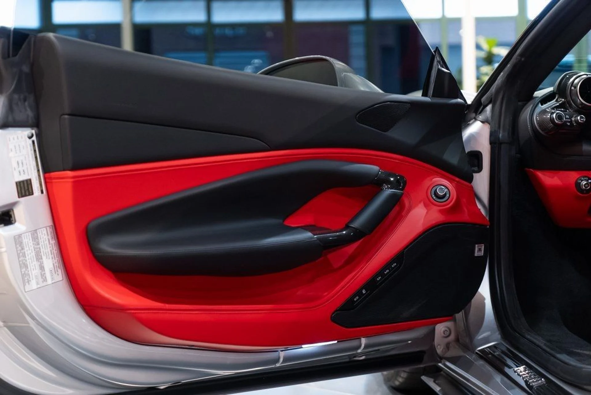 mph023_2115337749_4204dfe5a1c9786f65ce12c527e54a80_83da314307