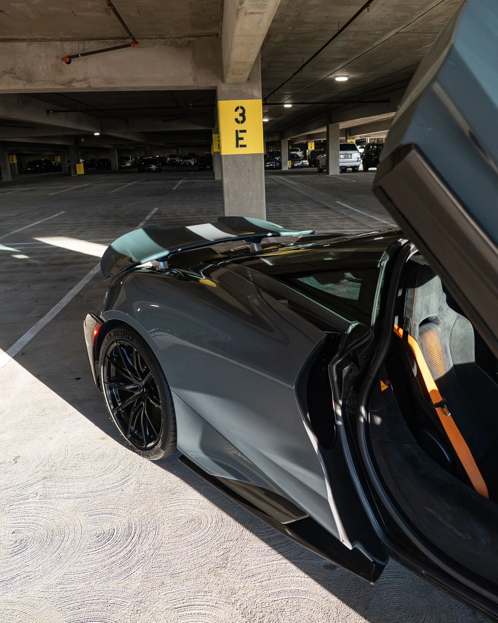 mph023_2117365493_Used_2021_Mc_Laren_765_LT_1785775285_ddf8a848fe