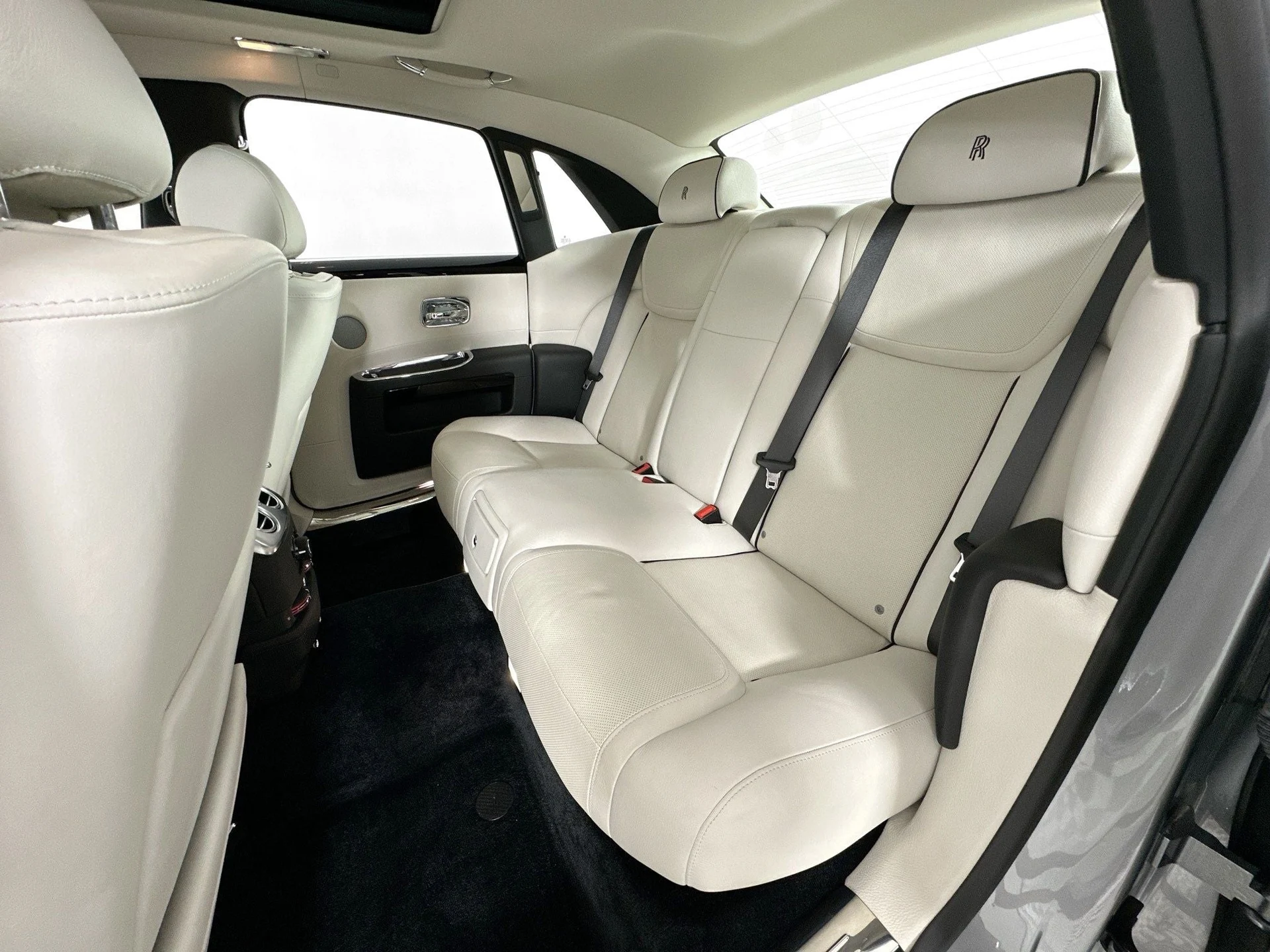 mph023_2131607816_24_0bc6ec40cd