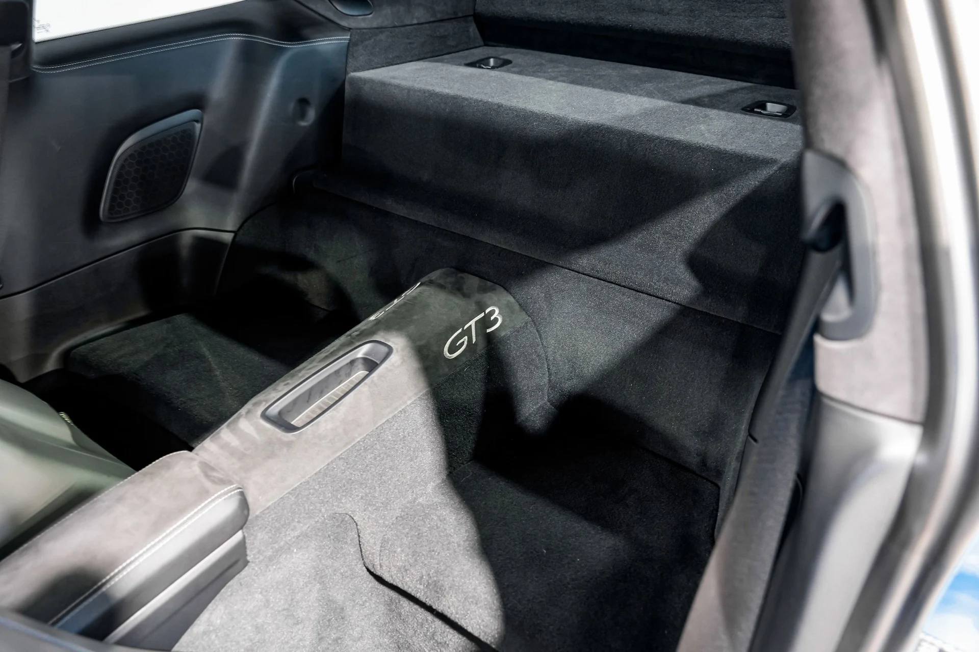 mph023_2138173463_e673ddf10af3282a507a098e69461767x_703db2ea0f