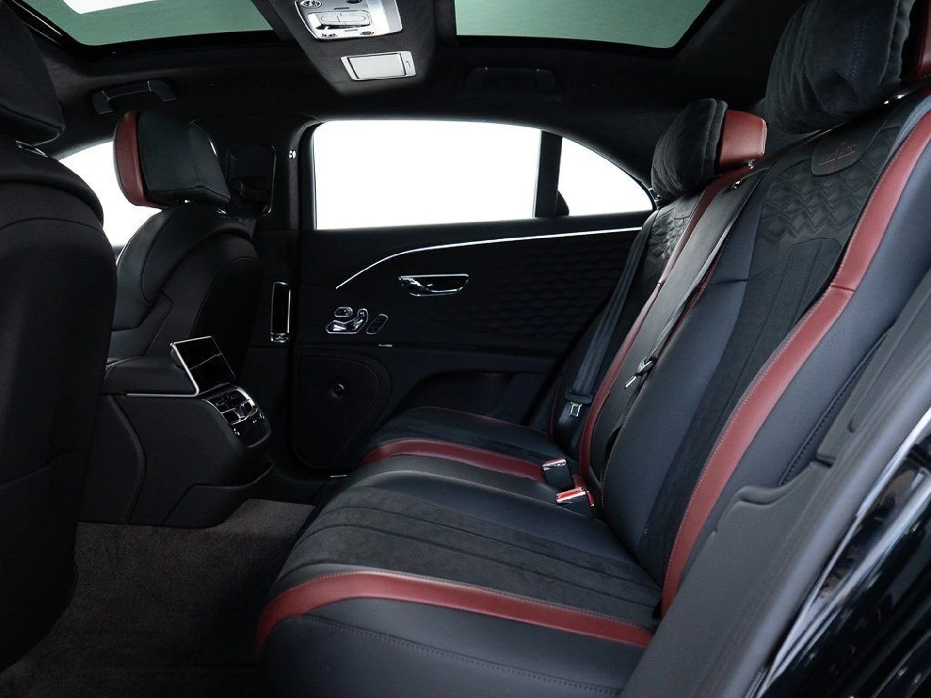 mph023_2140625813_5eeacd2d056714e9e7fb3da6dce64a35_a522533a12