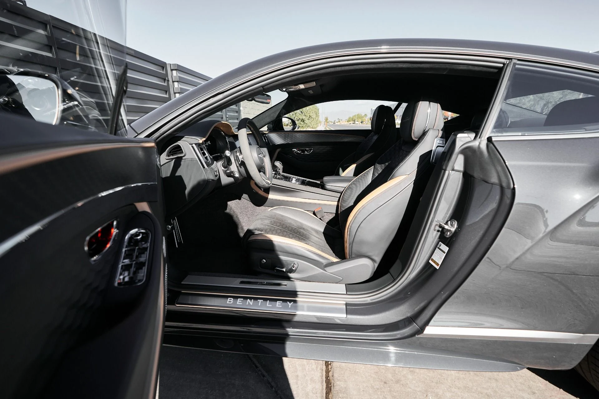 mph023_2141275782_Used_2025_Bentley_Continental_GT_Speed_1765227150_71bae9f3cf