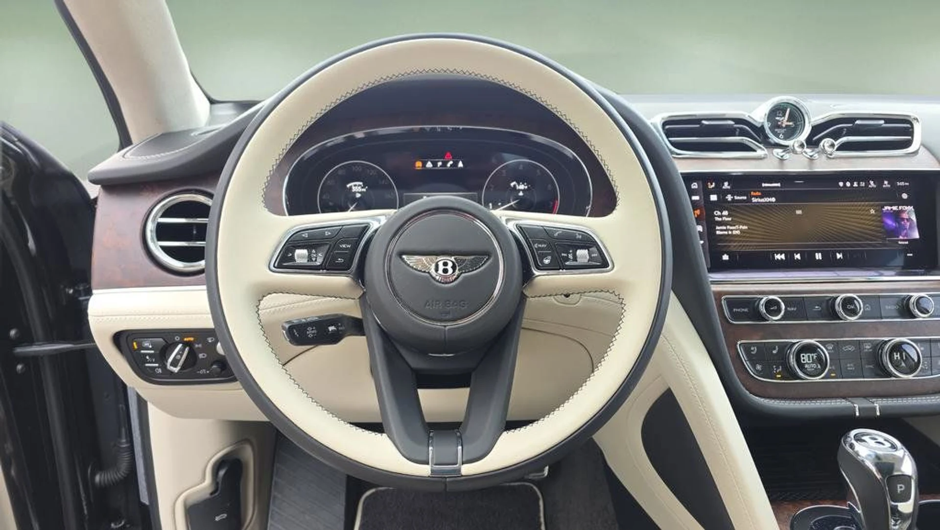 mph023_2146456215_4812be92e7de4608b97fe5113b1007b0_f6b19653bd