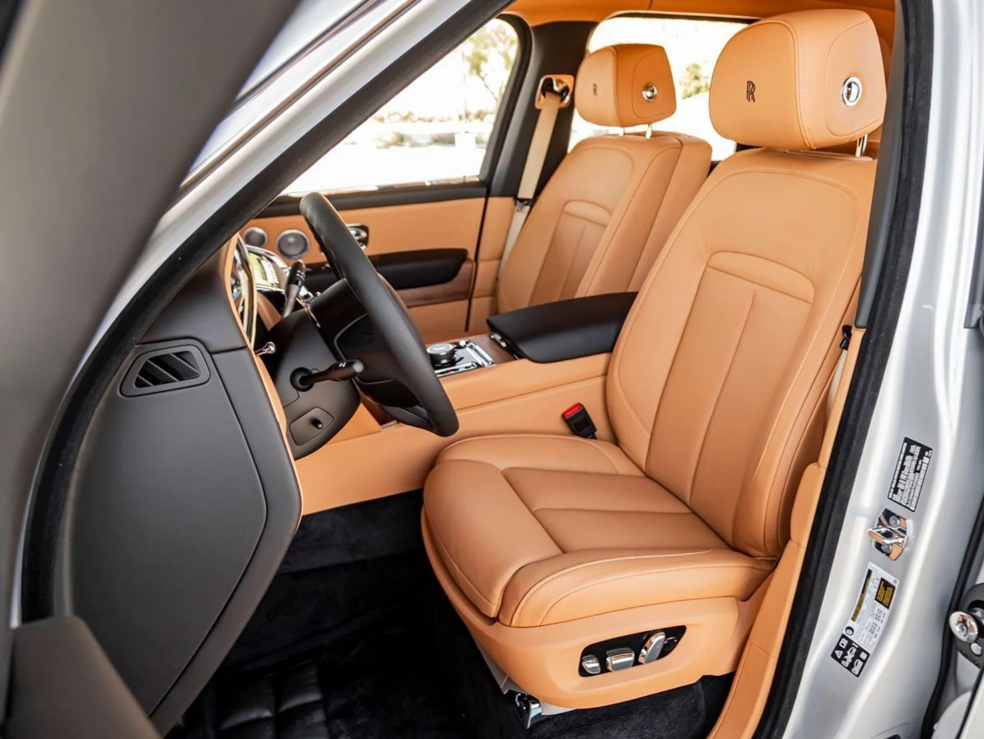 mph023_2149320295_24_89decdbdb8