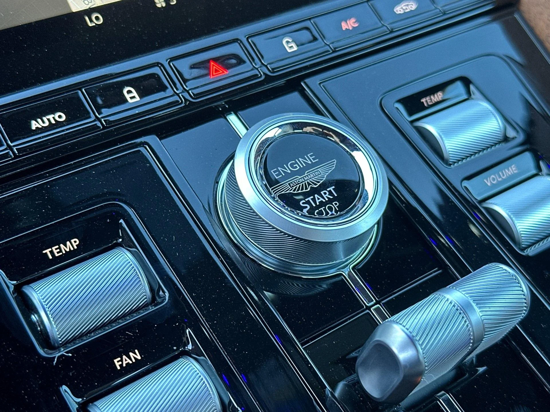 mph023_215477322_New_2025_Aston_Martin_DB_12_1761746960_277a6ece38