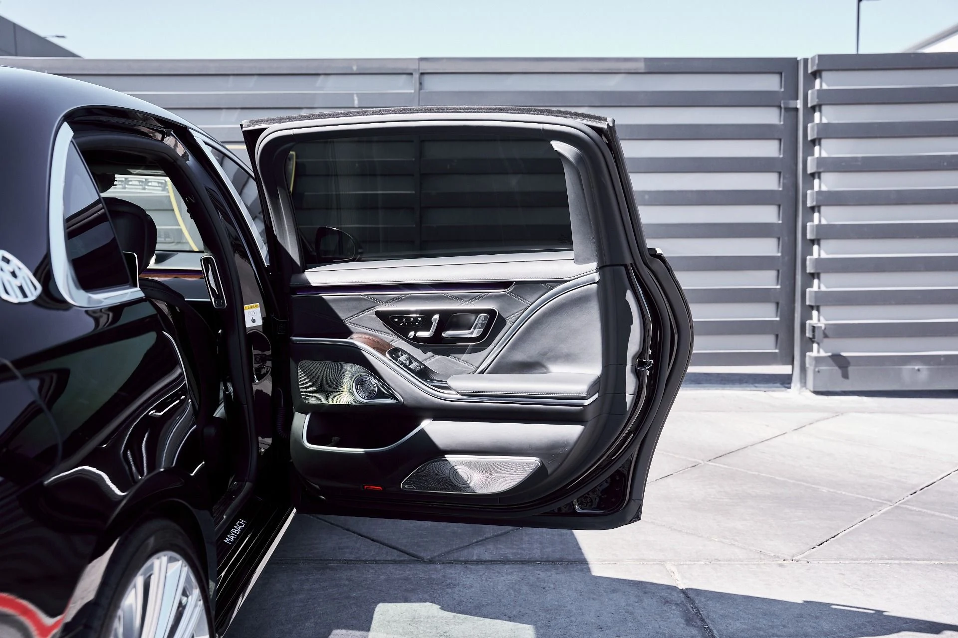 mph023_215885818_Used_2021_Mercedes_Benz_S_Class_Maybach_S_580_1773278678_21e5e63b38