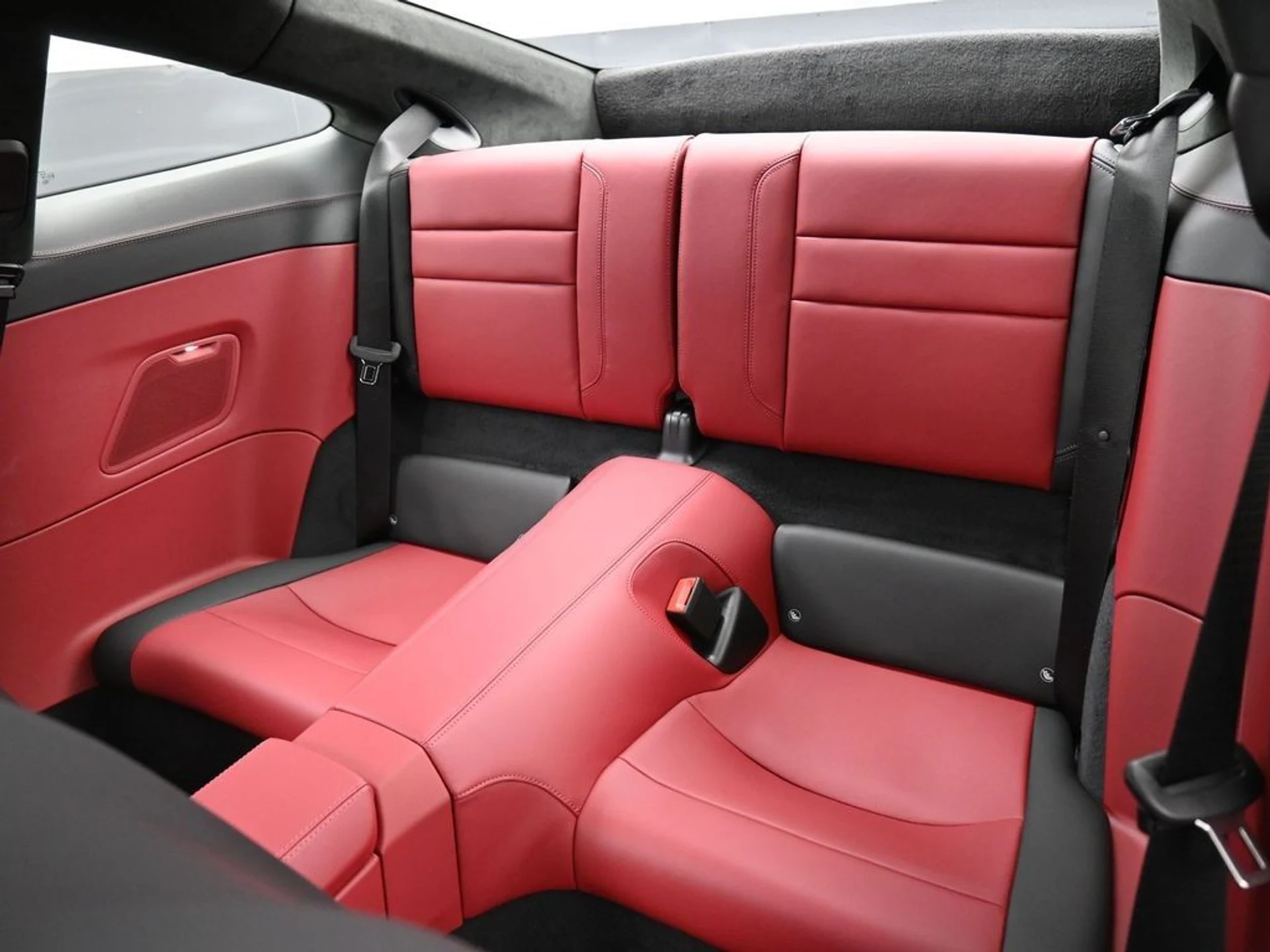 mph023_2160774671_05039bf6f67a0094abf916a391aeeae6_30f8f309e5