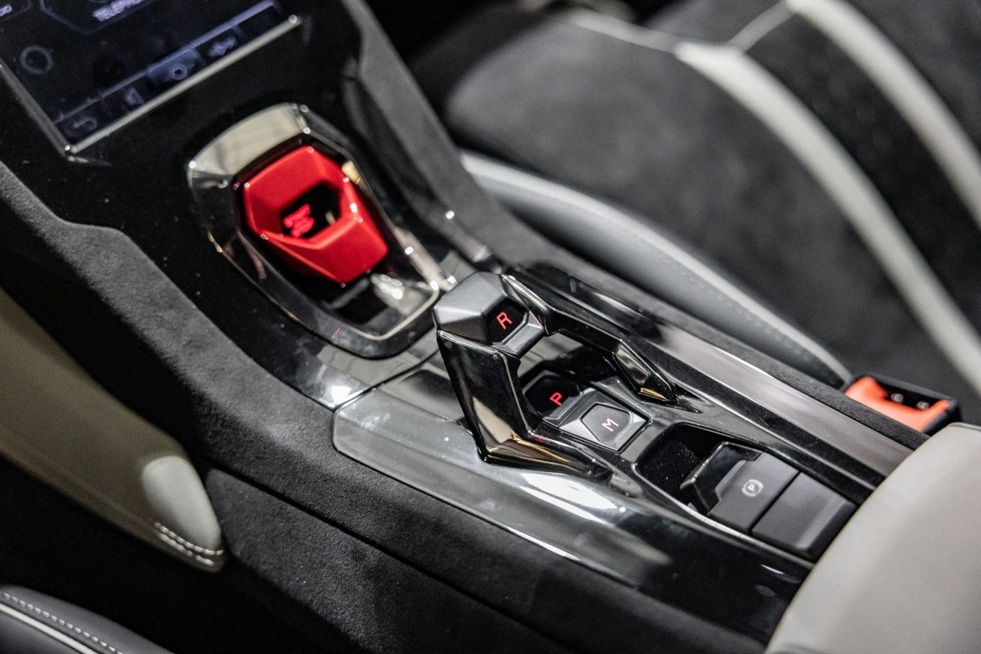 mph023_2169486639_AQ_a0dc9f83f0