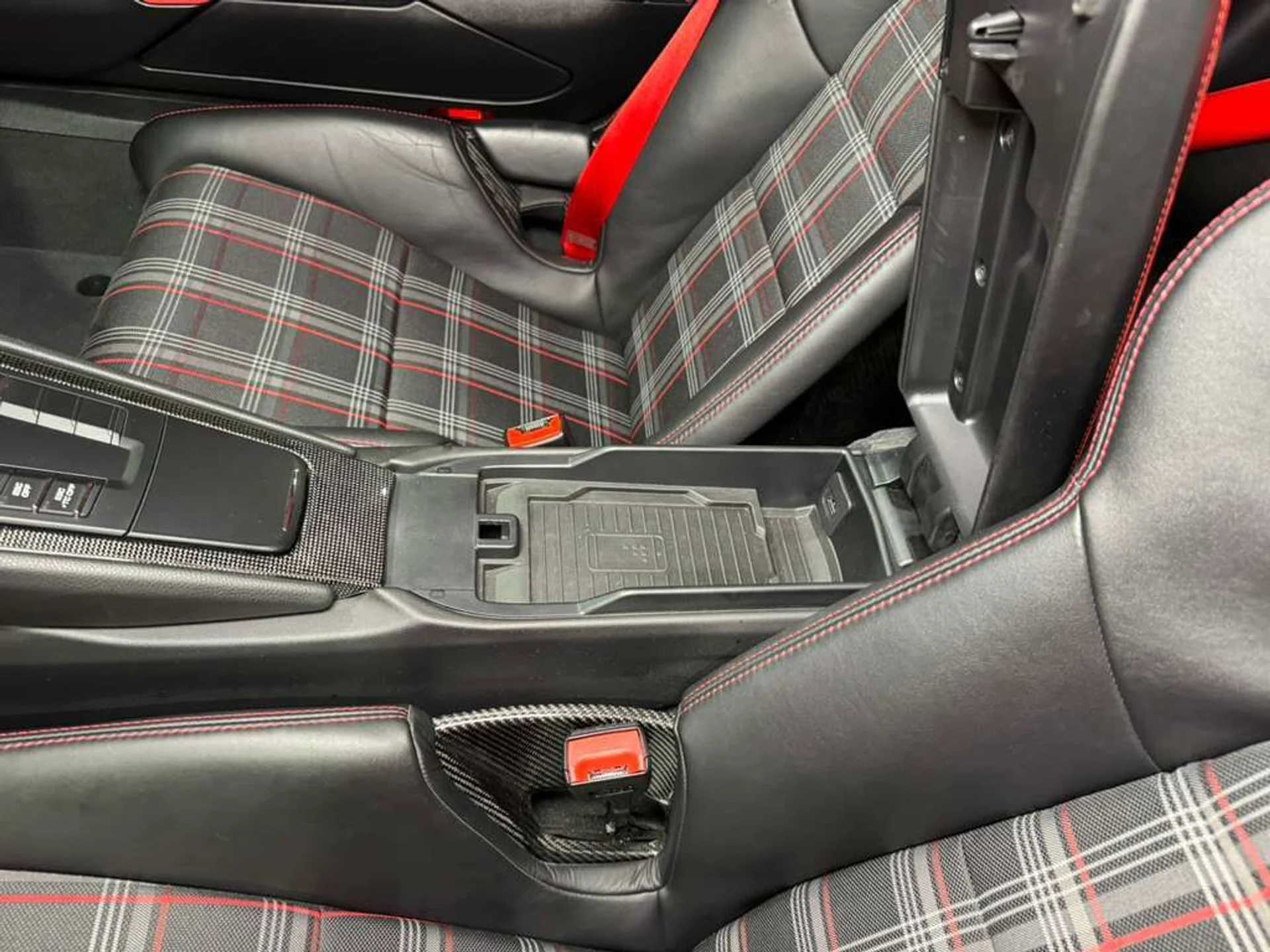 mph023_2176613927_8dfd0dbbb53dfd1aa3a0a496d56dc687_3c2d1f727a