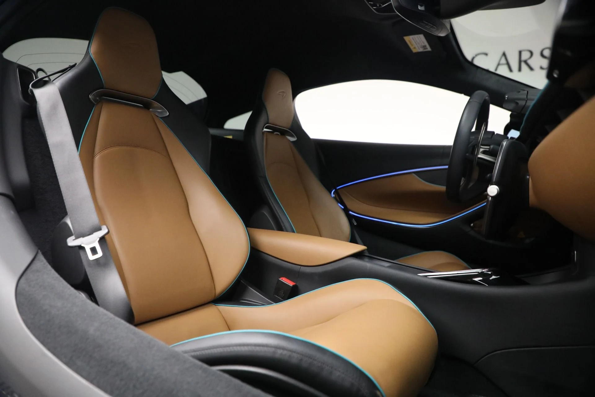 mph023_2187338466_Used_2024_Mc_Laren_Artura_Tech_Lux_8b2c7e42cd
