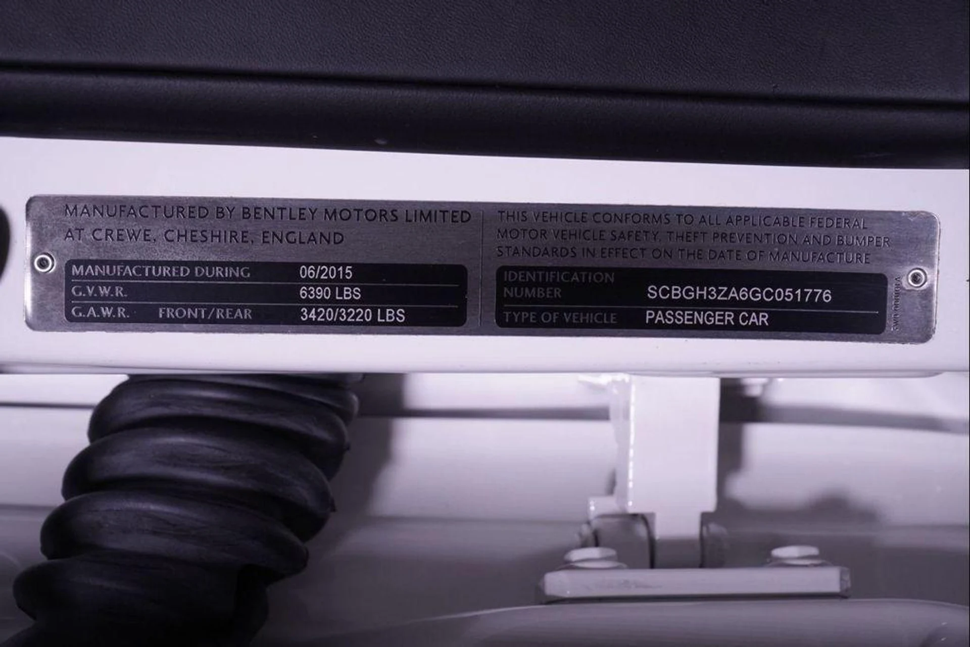 mph023_2188568334_hnc_R74p_V9_GG_2_I6_GQ_0jx_Bsv_Lg_283ec855bc