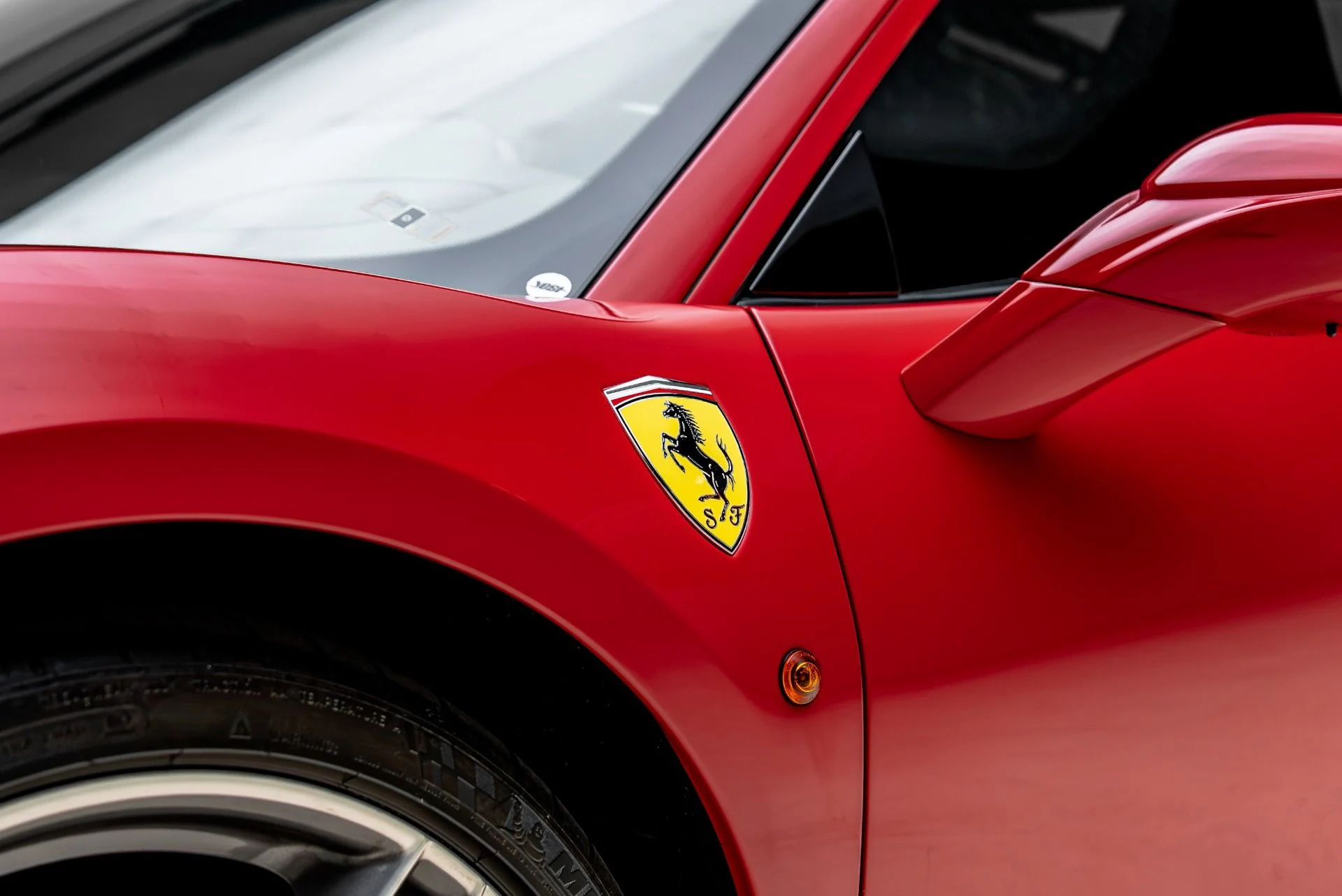 mph023_2189027769_Used_2018_Ferrari_488_GTB_1784764938_73b62b63a6