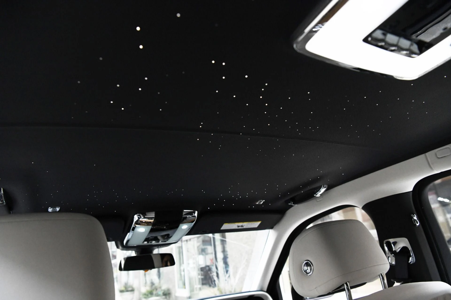 mph023_2194498921_11740_p25_l_5445fafc7d