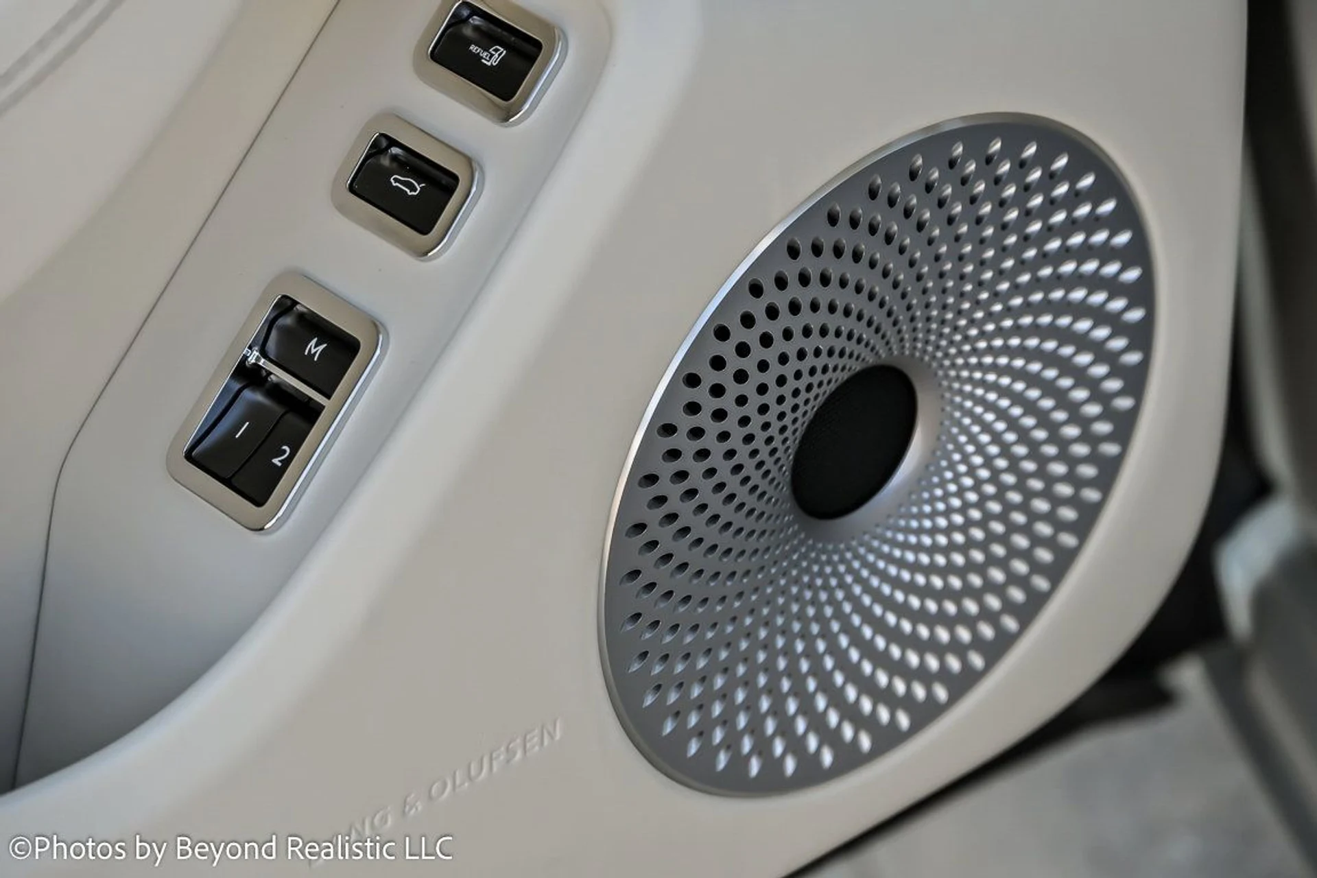 mph023_2195743270_ddbdf24685cefabb6641fd623439d98dx_44b0221d68