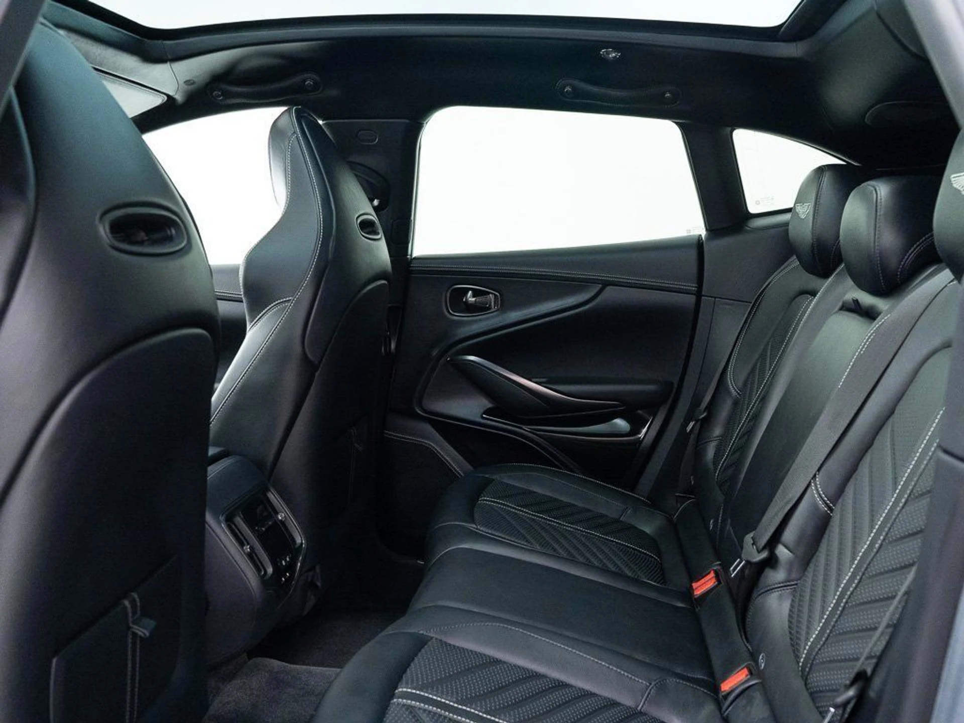 mph023_2197970246_254fb560f8d1cefa4590437c56e19a29_49f49a80a9