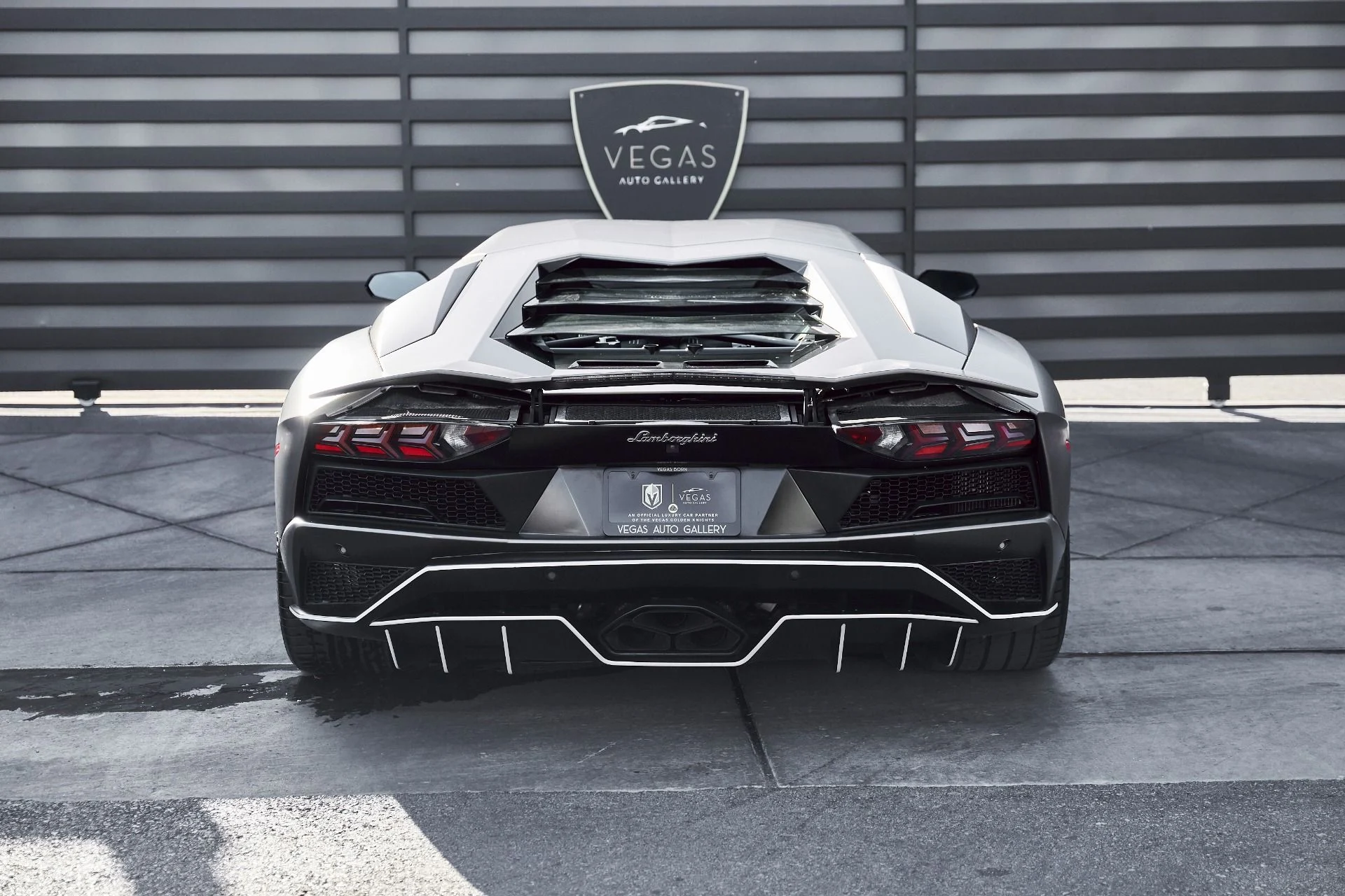 mph023_2198755044_Used_2018_Lamborghini_Aventador_S_Base_1773191799_a5629f1025