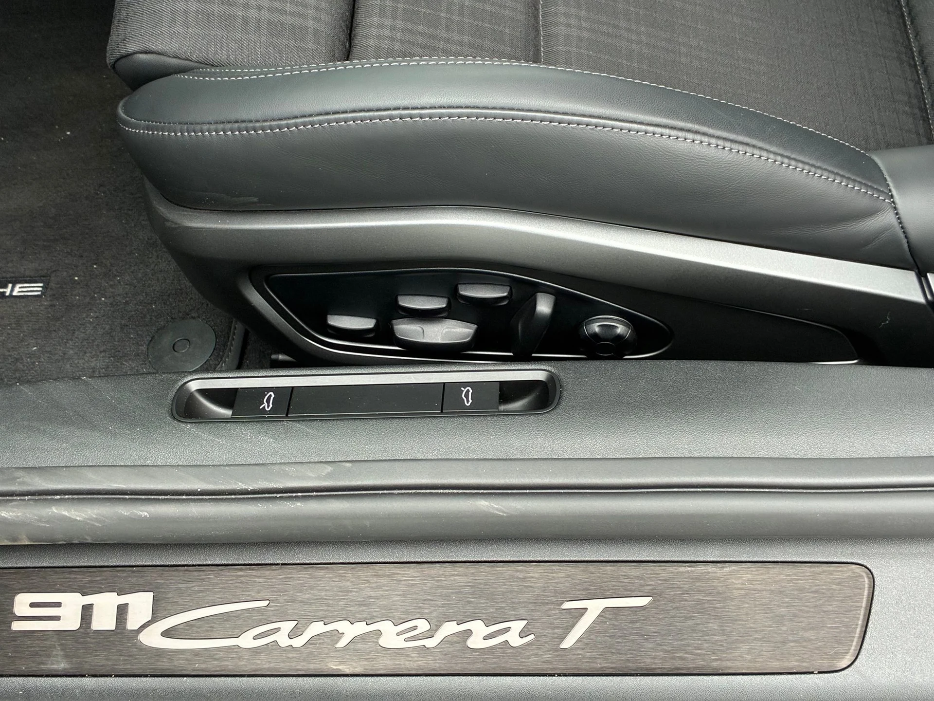 mph023_2209826006_0b9c5805a3f7594e8ef4c0e2333d3e06x_97aa47e48e