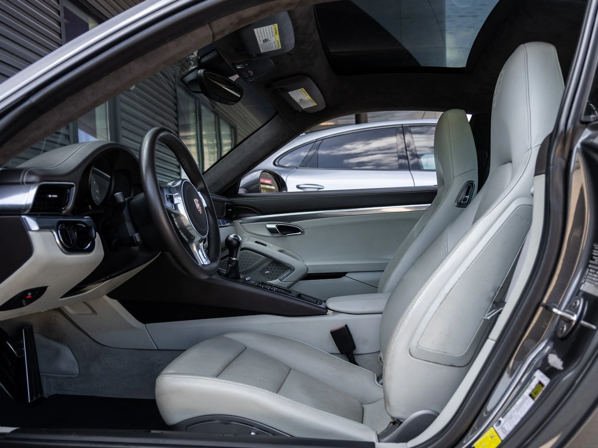 mph023_2212759015_24_90551e3fee