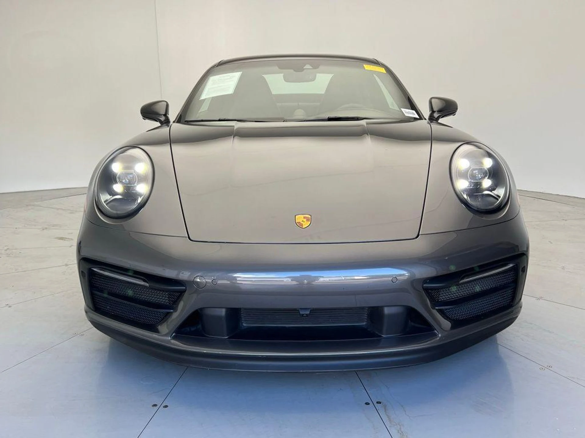 mph023_2212812997_hqls_Qyf9_Trdk_LYC_2_Rs_BMO_Rqql_UA_3f20e63eb7