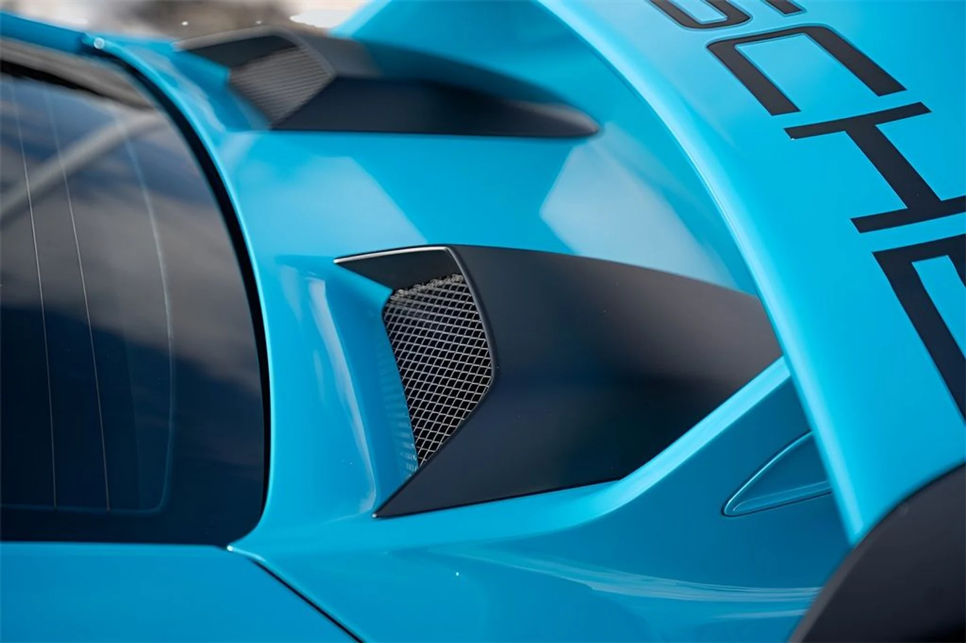 mph023_2214409152_image_24_fbc34779b2