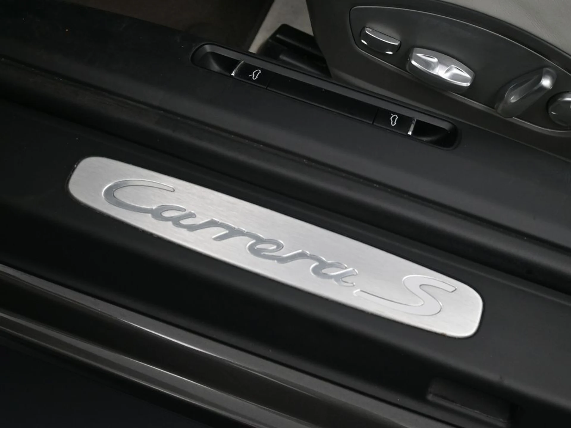 mph023_2217046355_21c6953a170cf110b3addc65a891e8bdx_f6930ea261