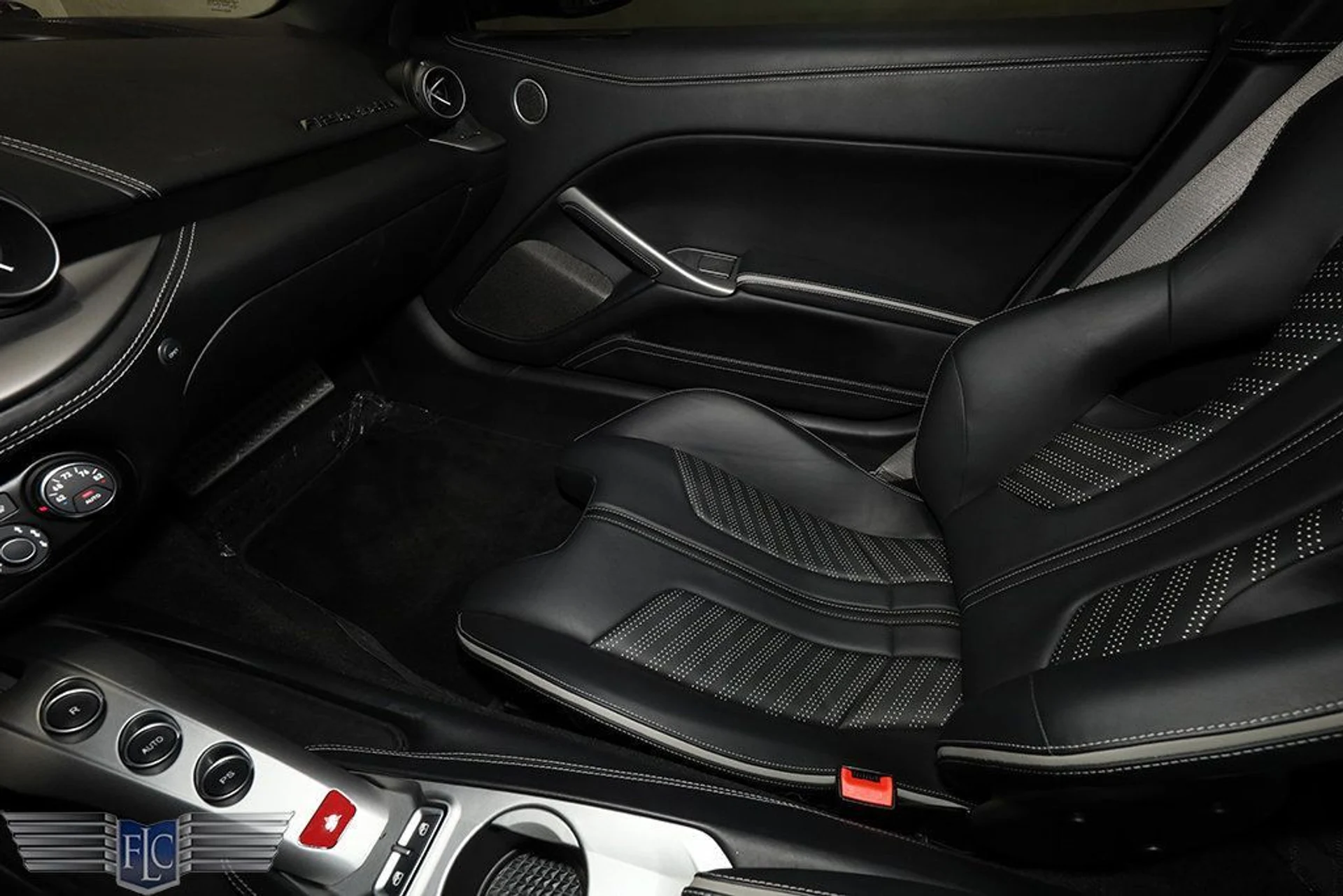 mph023_221781479_used_2014_ferrari_f12berlinetta_2drcoupe_9689_23009031_24_1024_efcc09f171